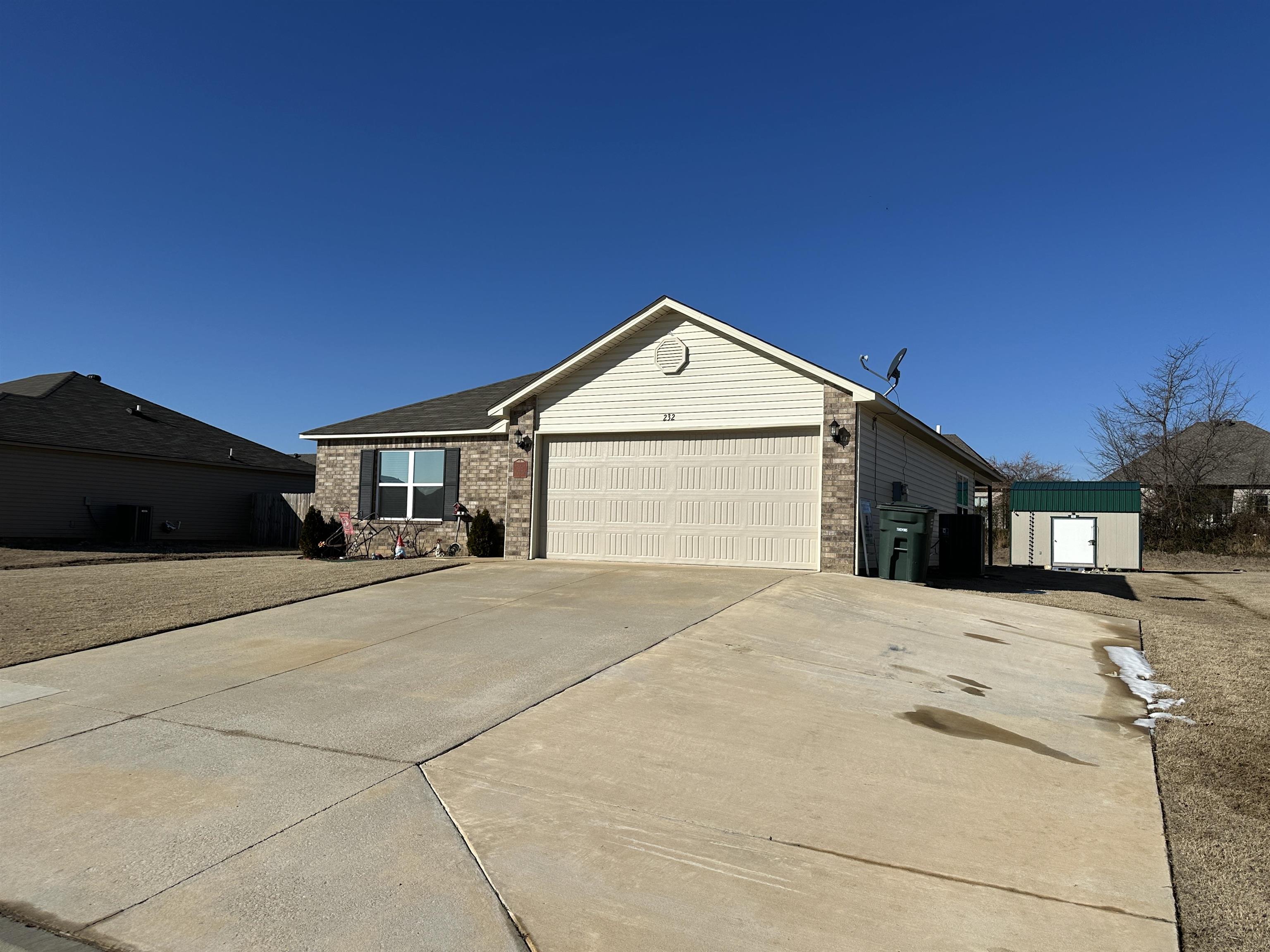 232  Cole  Brookland, AR