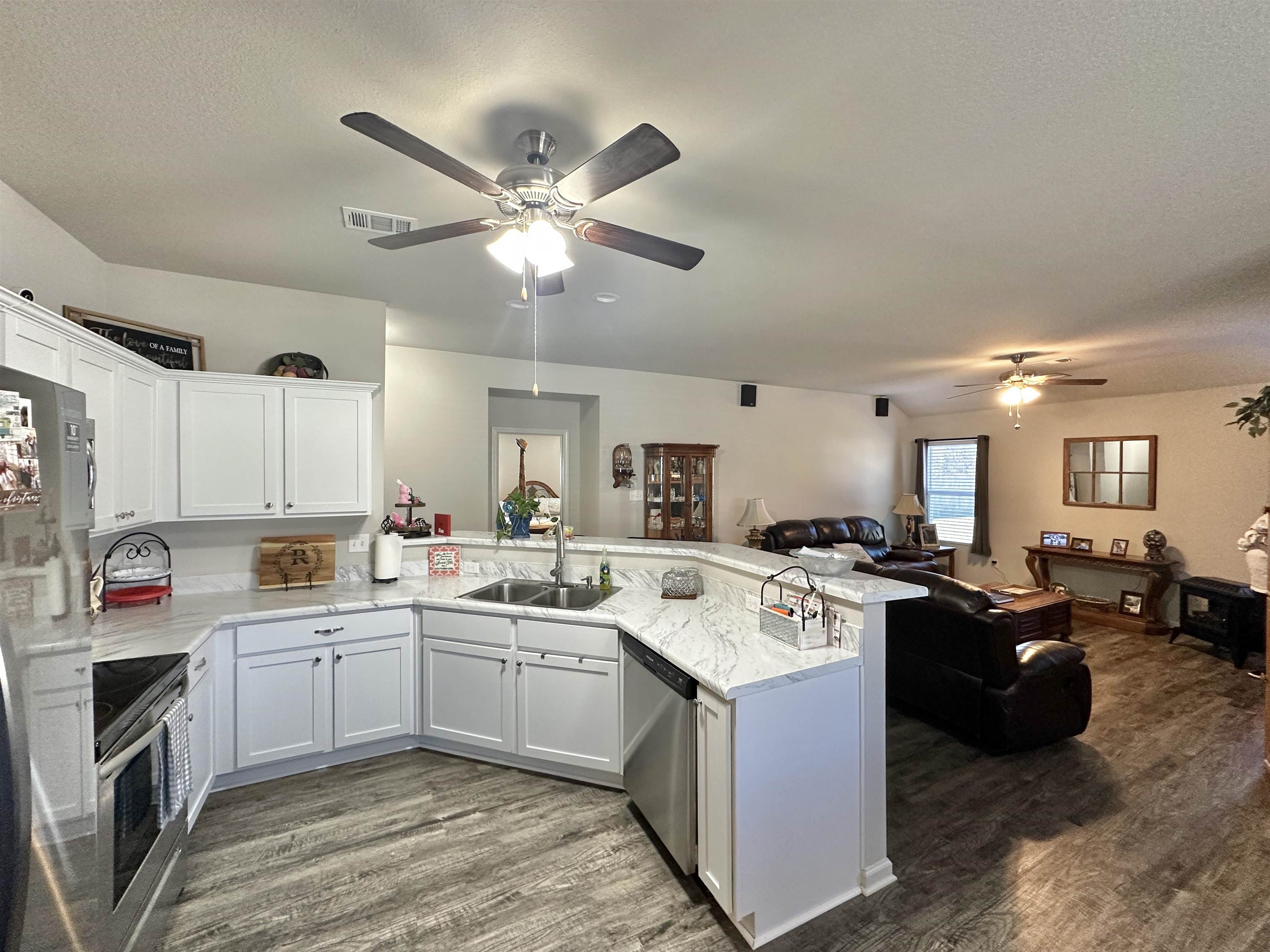 232  Cole  Brookland, AR