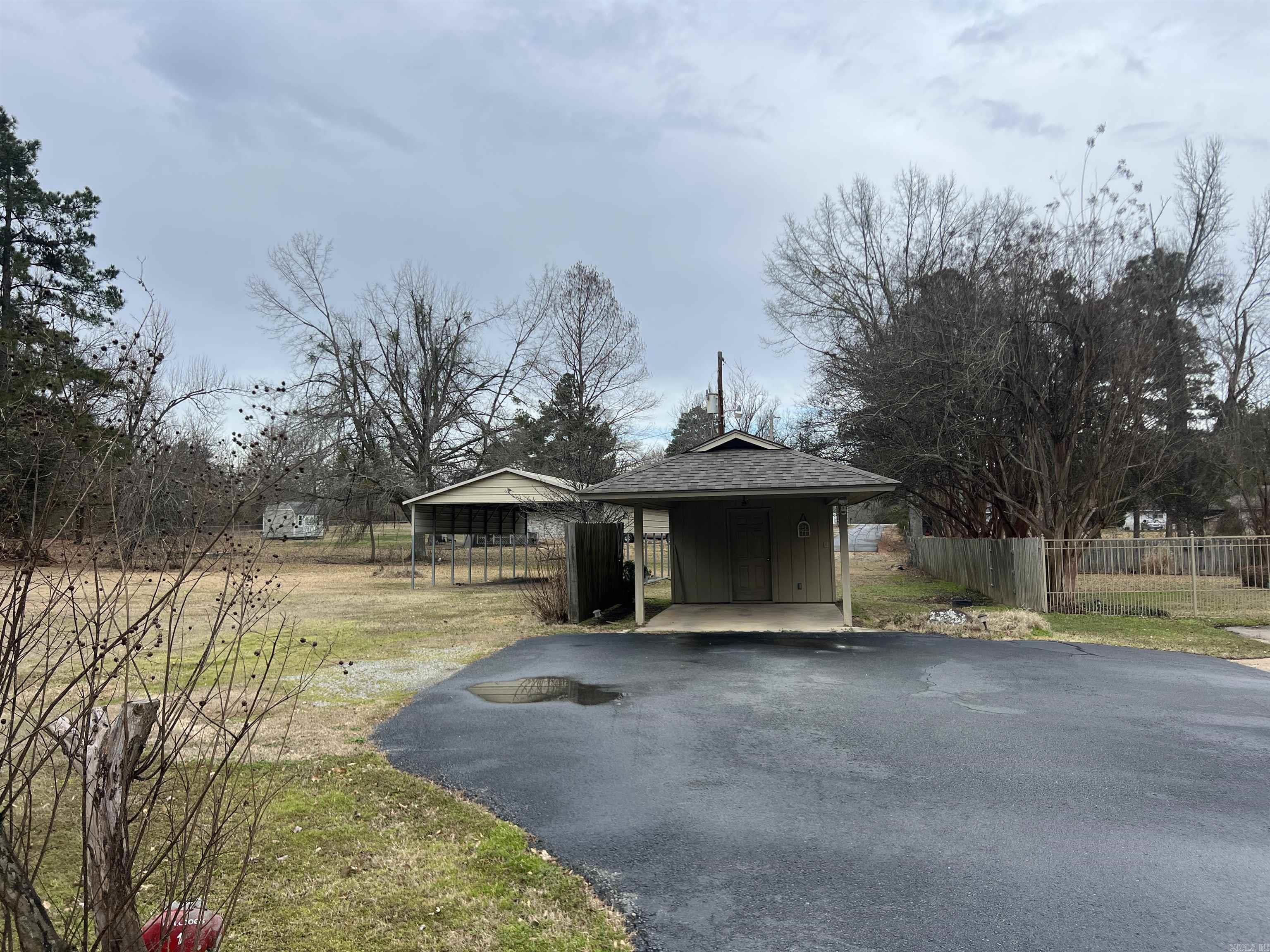 909 Kennedy Star City, AR 71667