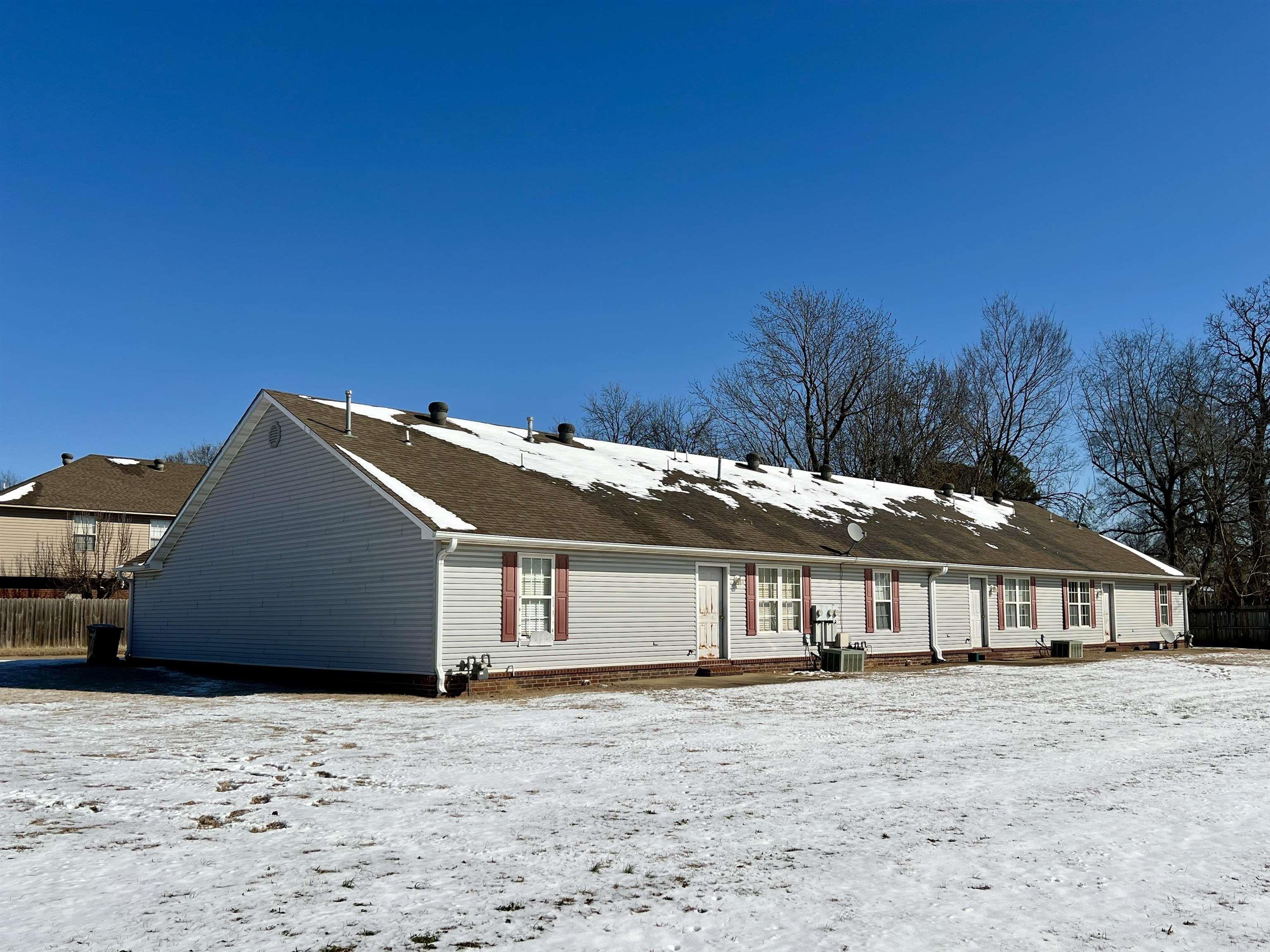 106  Leggett  Jonesboro, AR