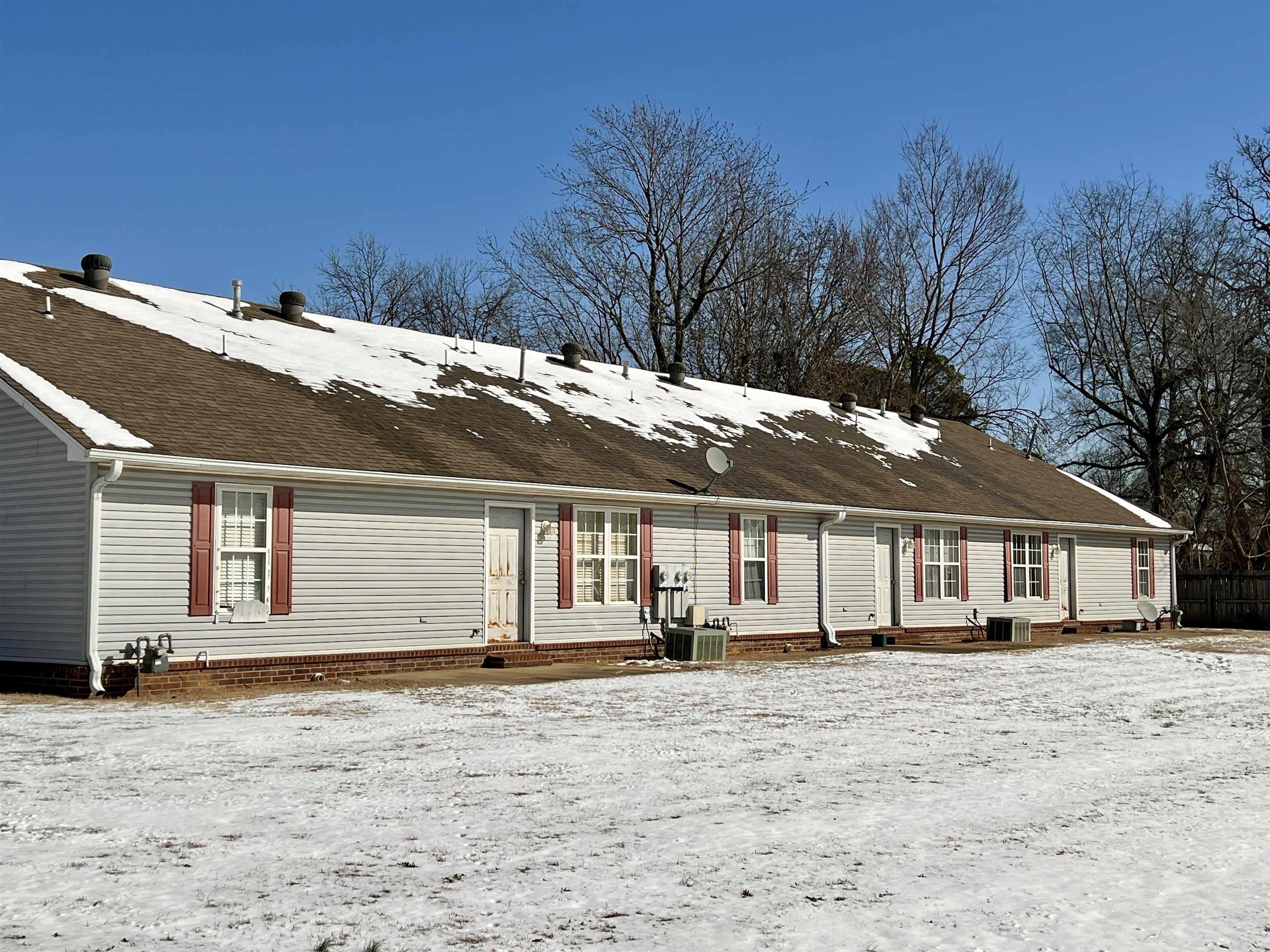 106  Leggett  Jonesboro, AR