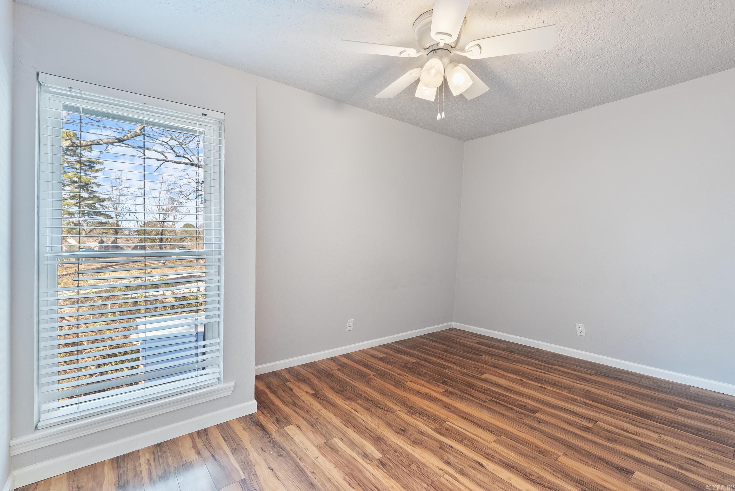 104 S Lakeland Pt  Hot Springs, AR
