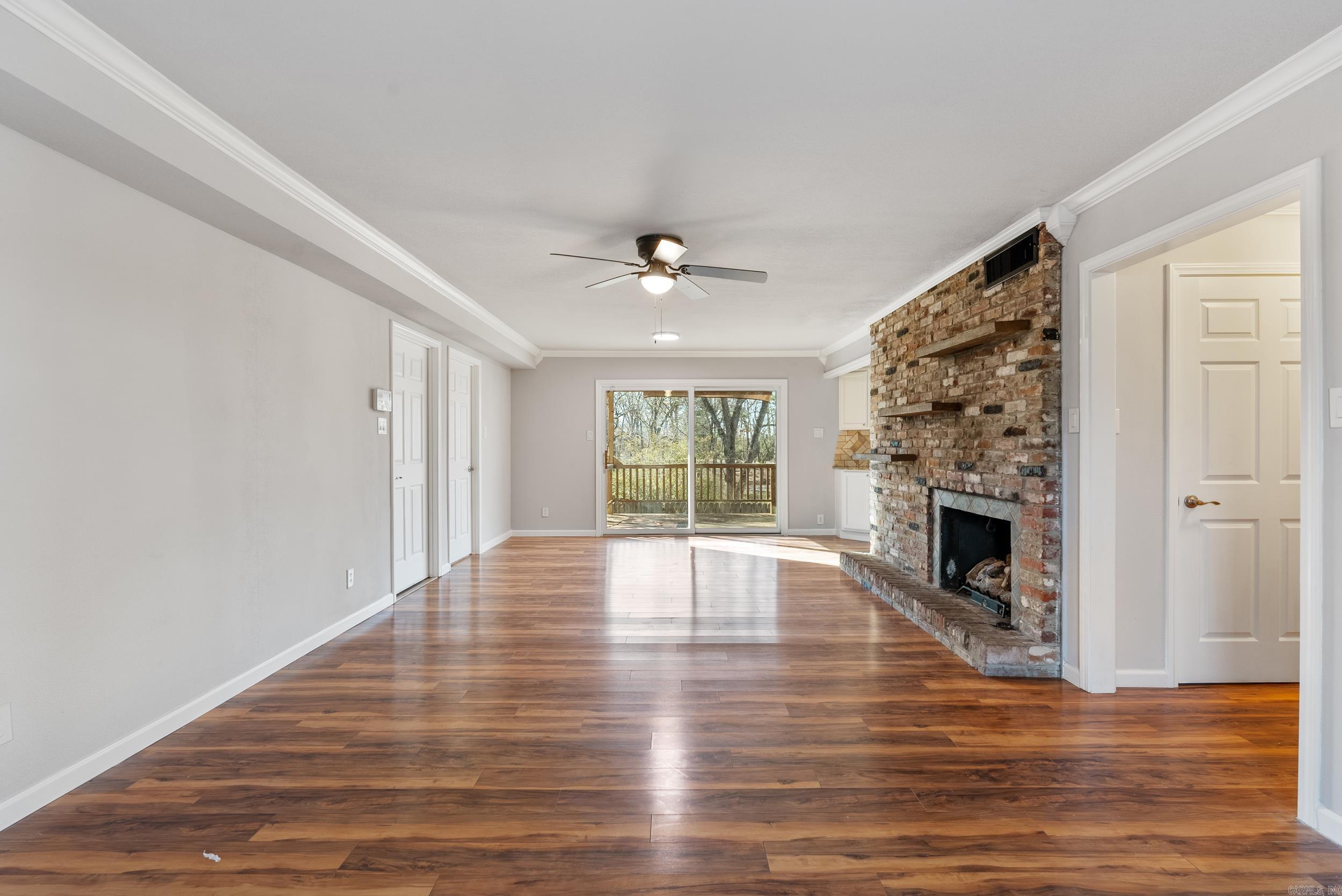 104 S Lakeland Pt  Hot Springs, AR