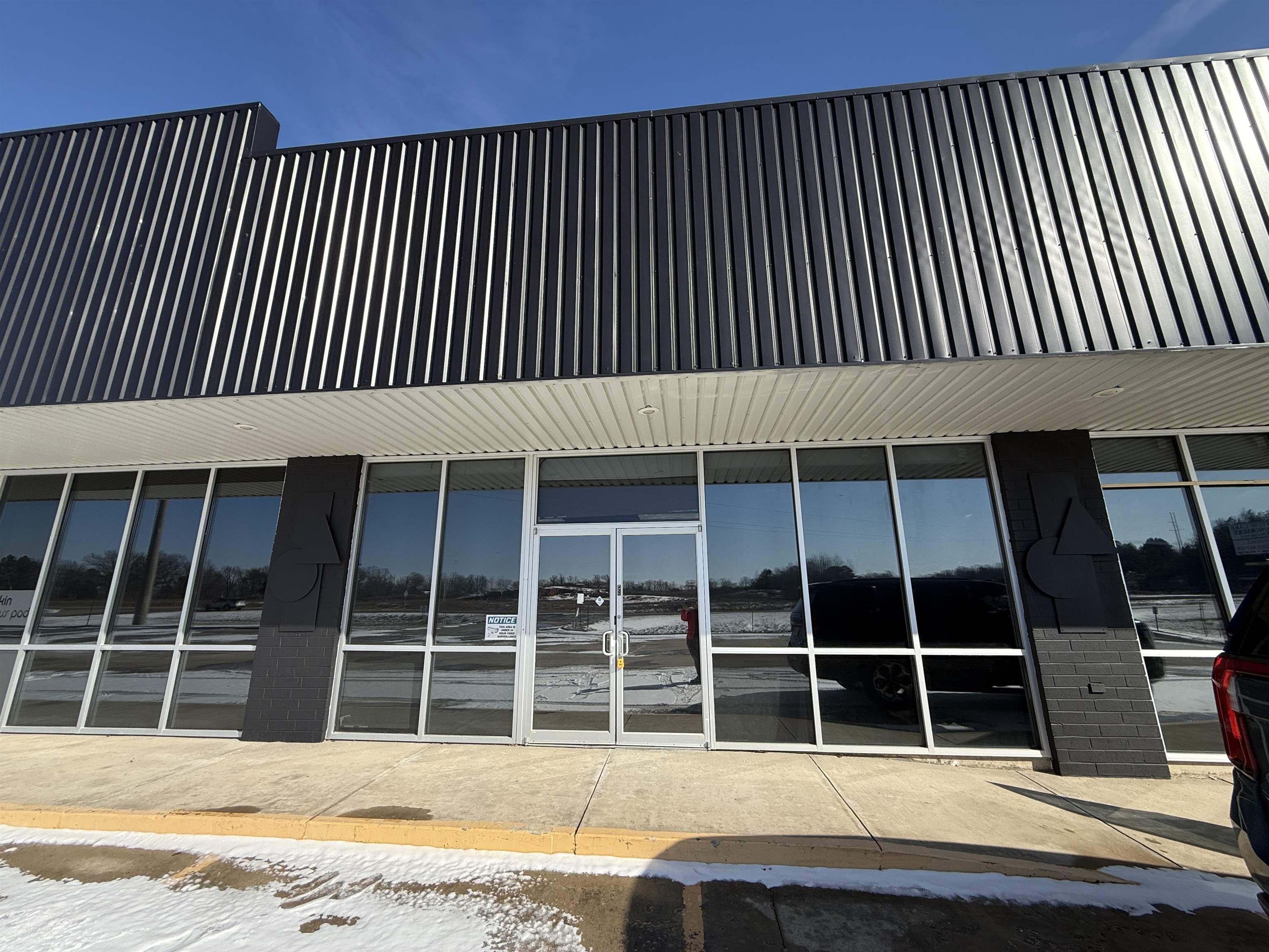 5301  LINWOOD UNIT H carriage hill plaza Paragould, AR