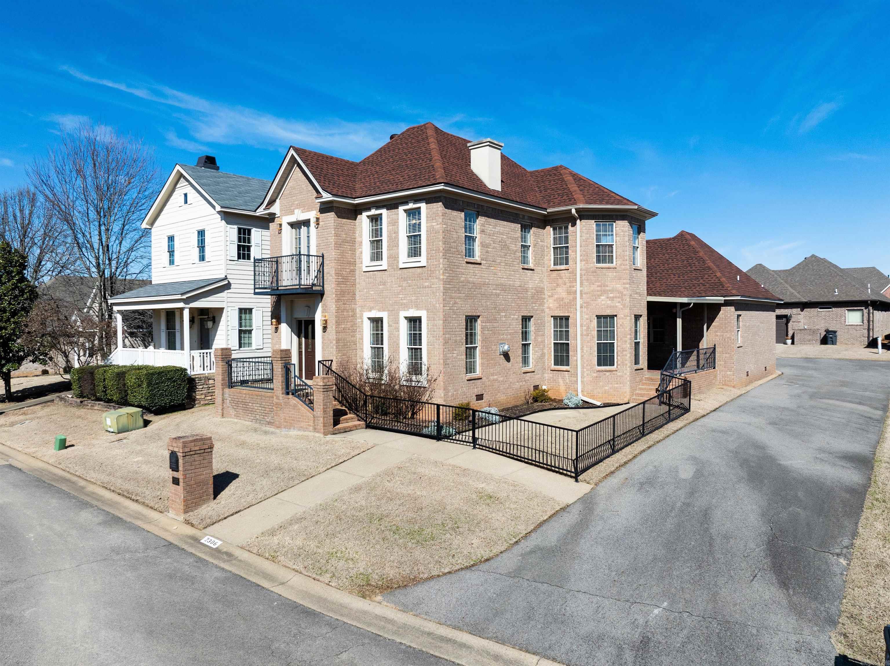 2306  Saxony  Searcy, AR