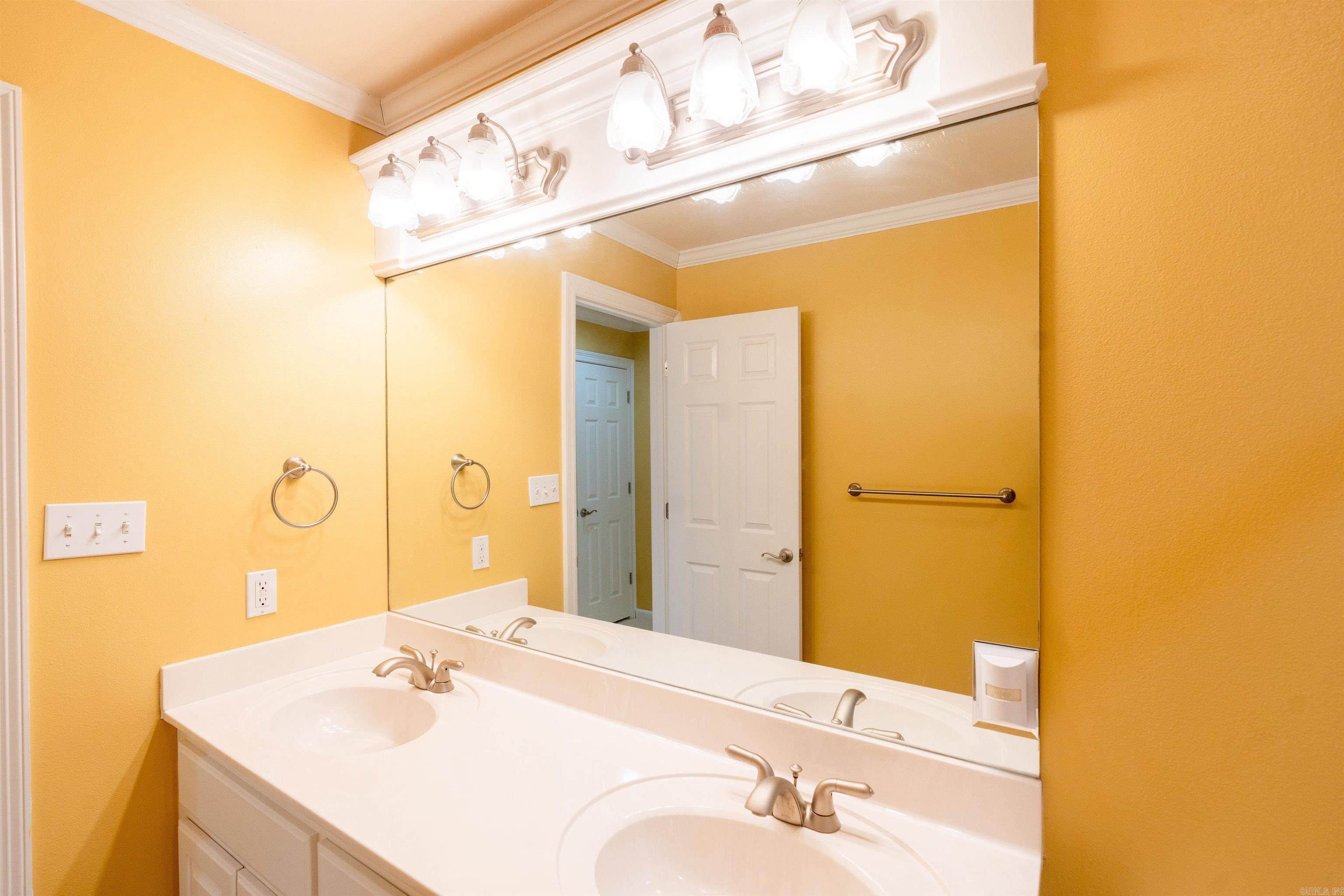 2306  Saxony  Searcy, AR