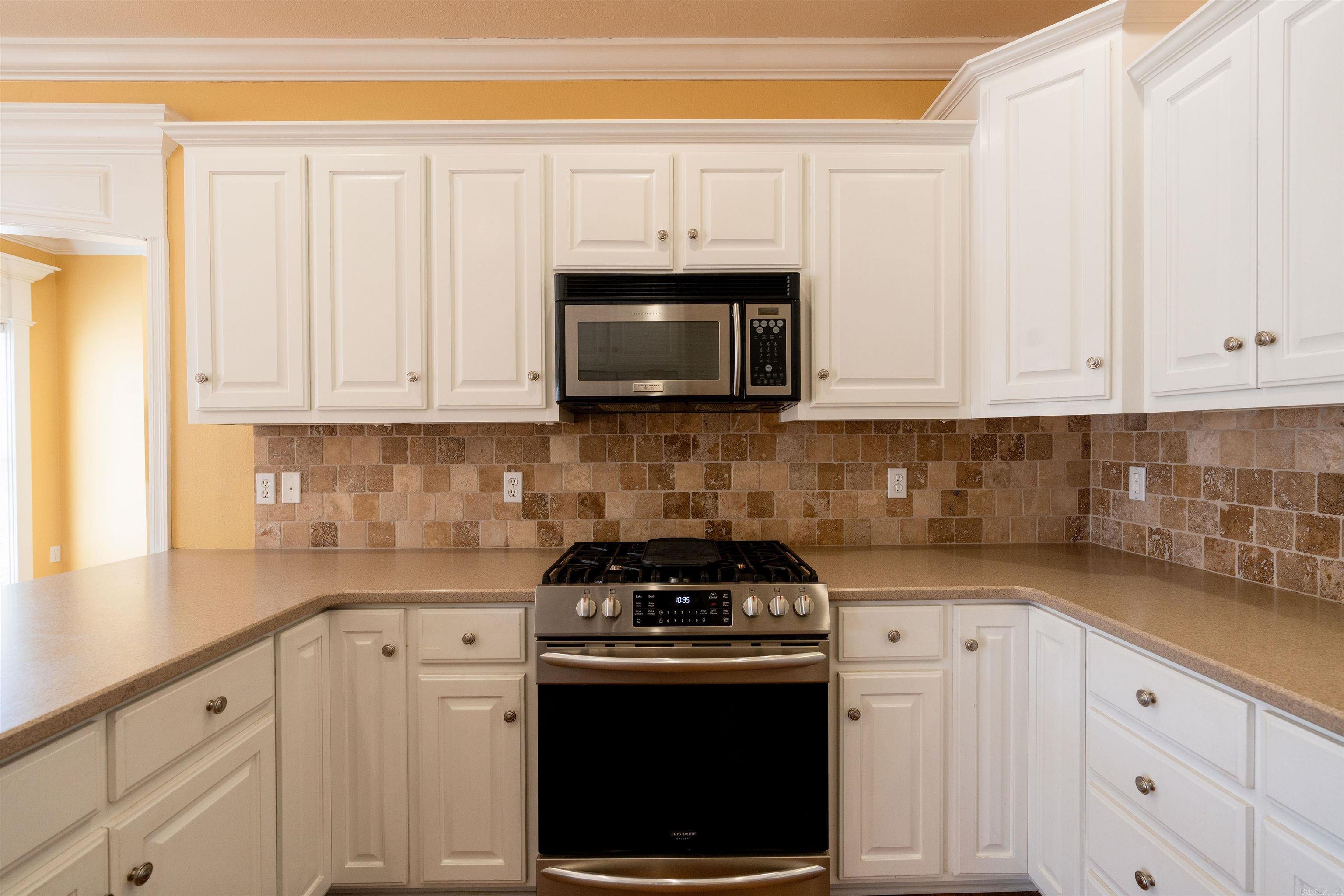 2306  Saxony  Searcy, AR
