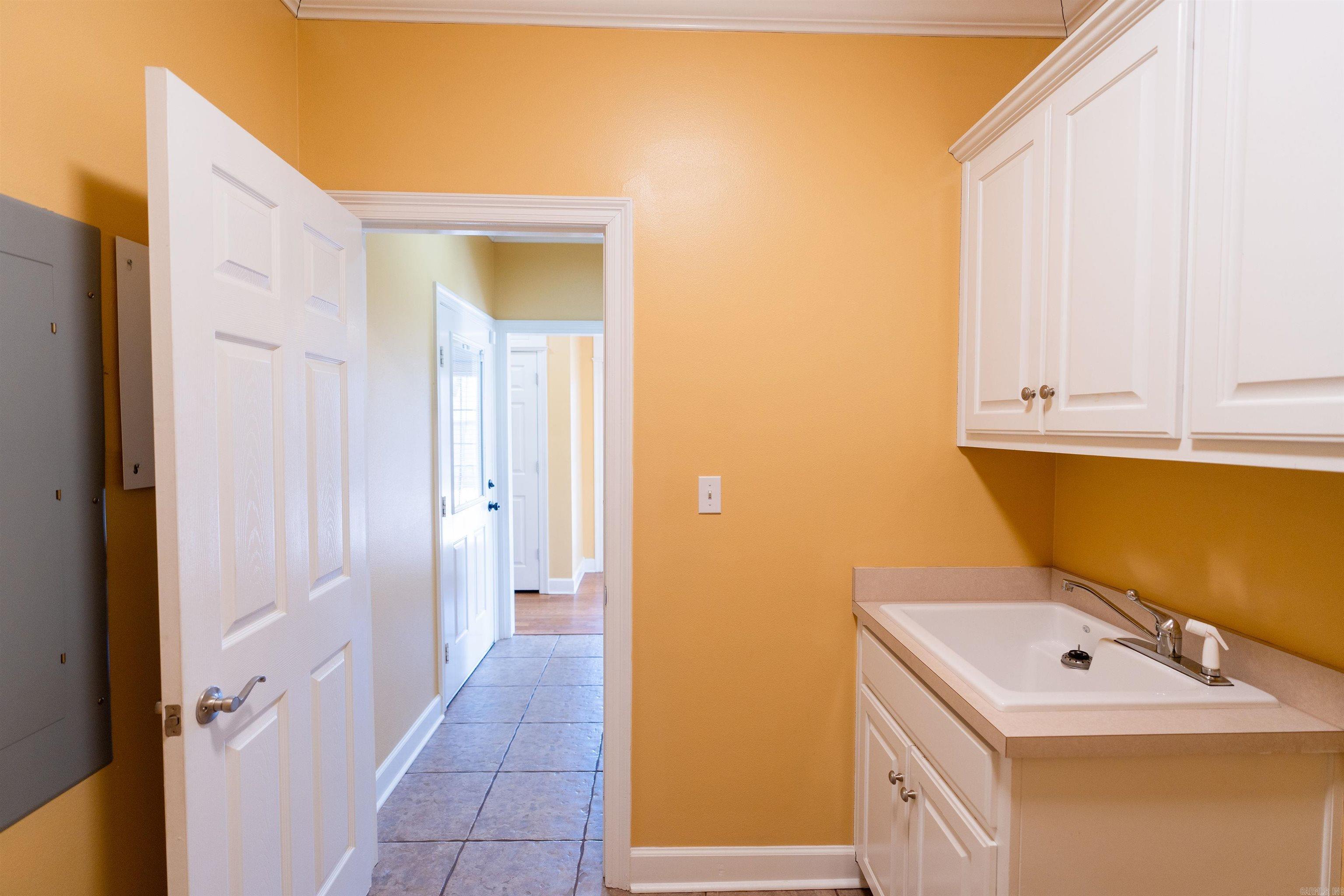2306  Saxony  Searcy, AR