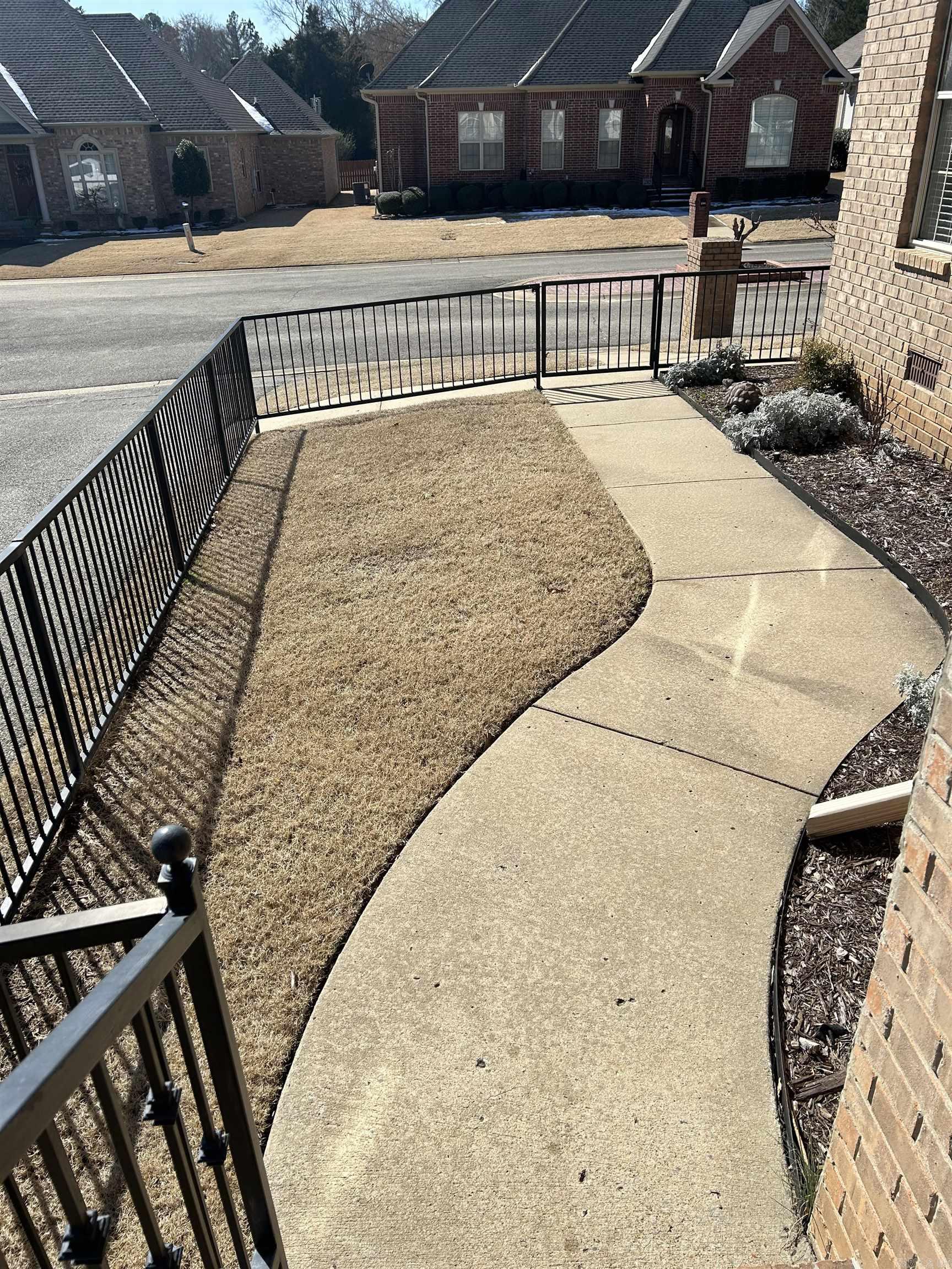 2306  Saxony  Searcy, AR