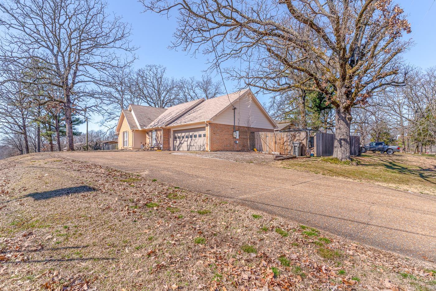 3017  Wood  Jonesboro, AR