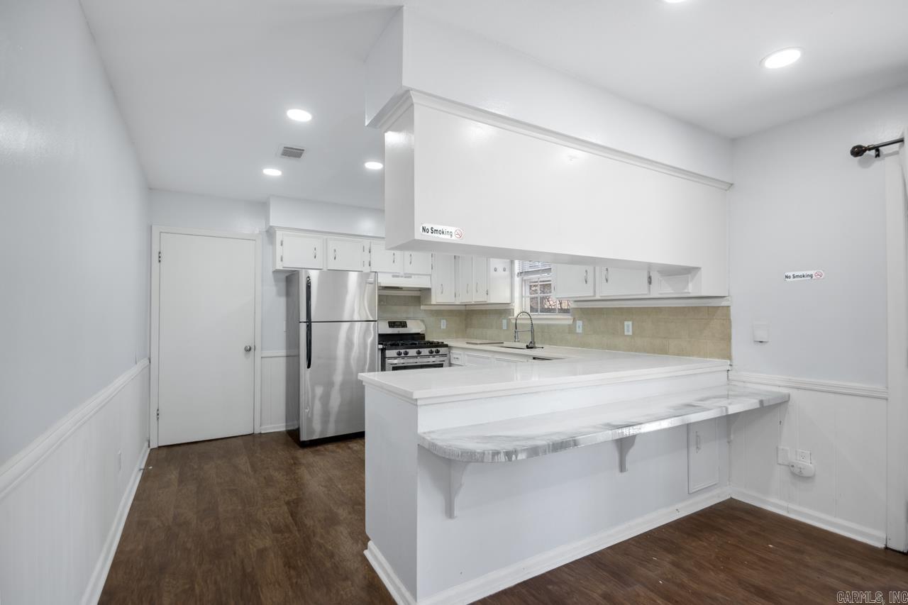 2102  Justus  Bryant, AR
