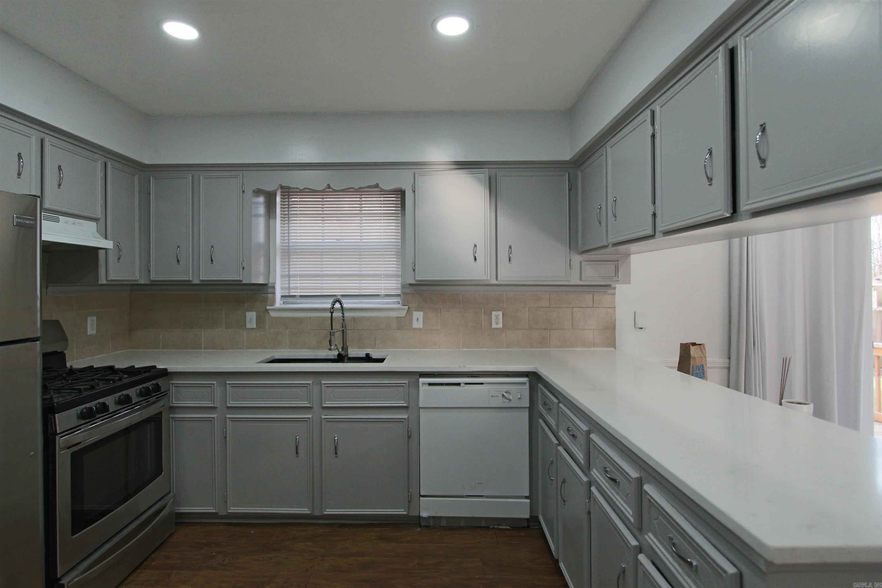 2102  Justus  Bryant, AR