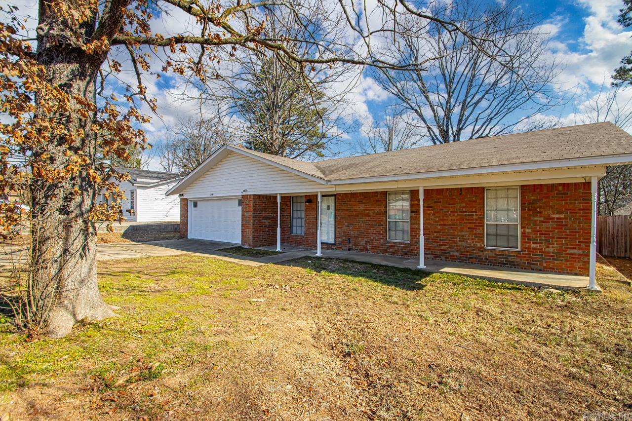 2102  Justus  Bryant, AR