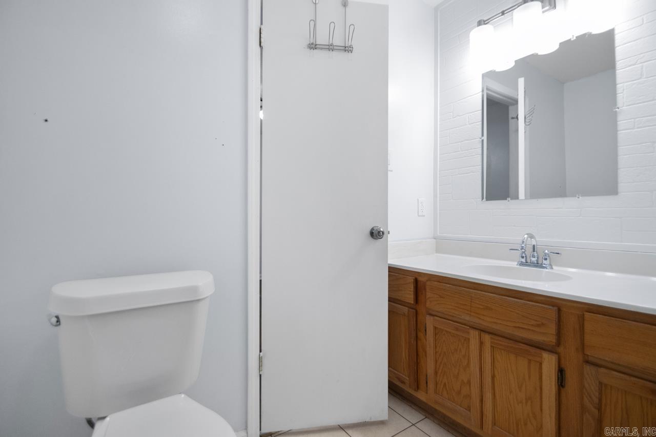 2102  Justus  Bryant, AR