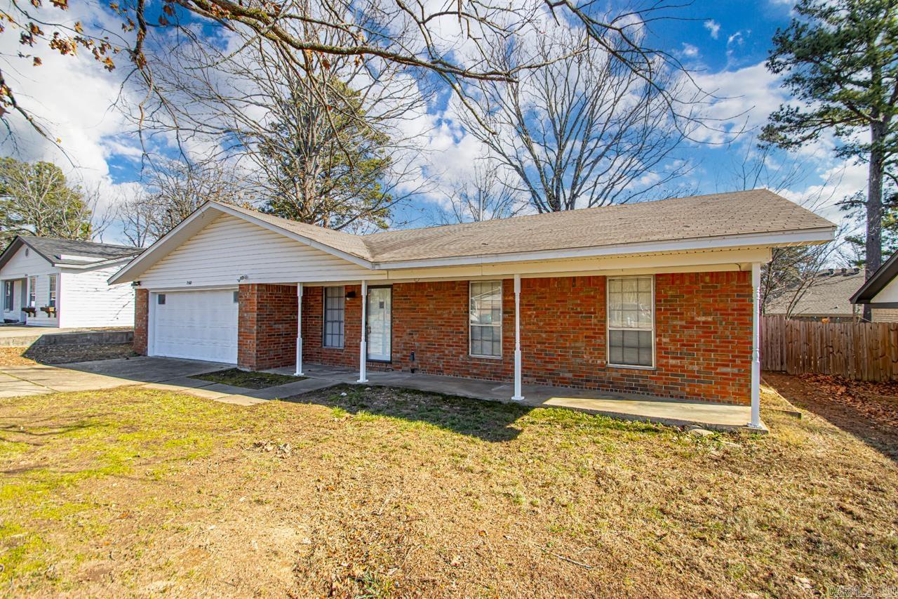 2102  Justus  Bryant, AR