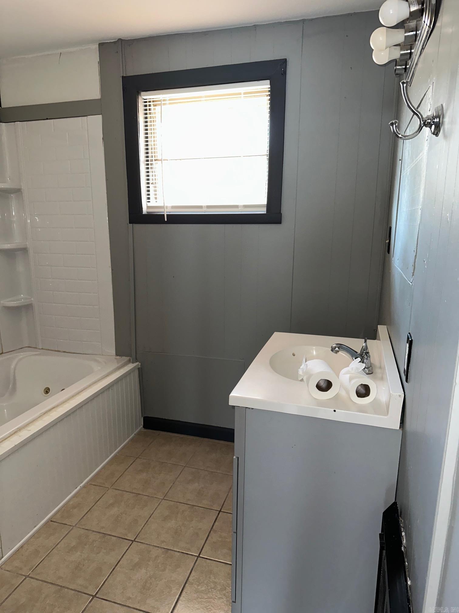 5209 E Grand Ave  Hot Springs, AR