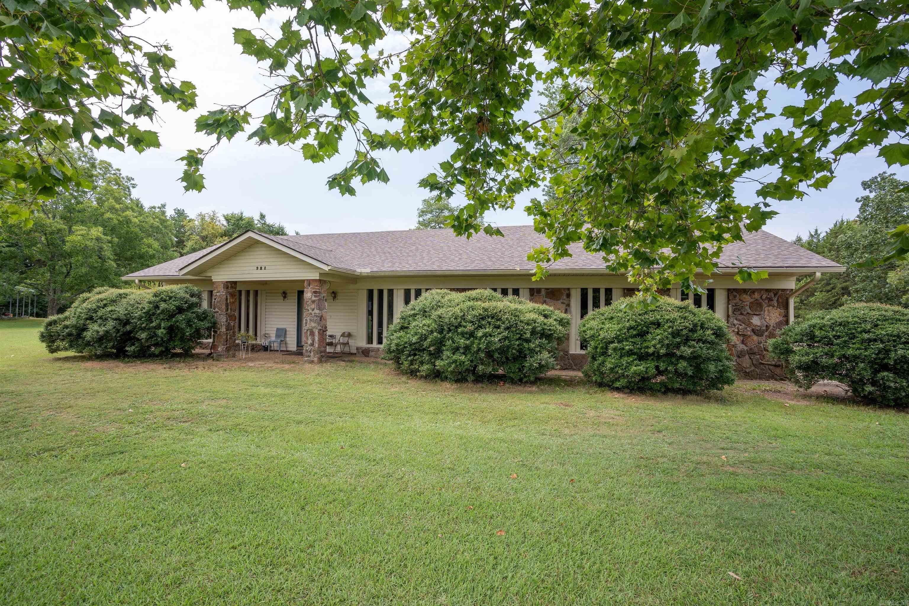921 Meadow Creek Lane Heber Springs, AR 72534-3