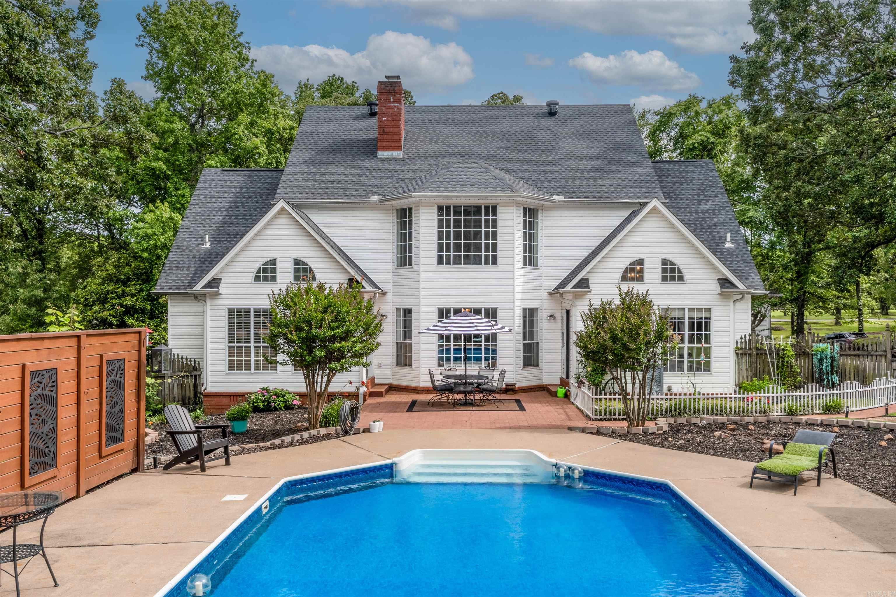 124  Edgewood  Cabot, AR