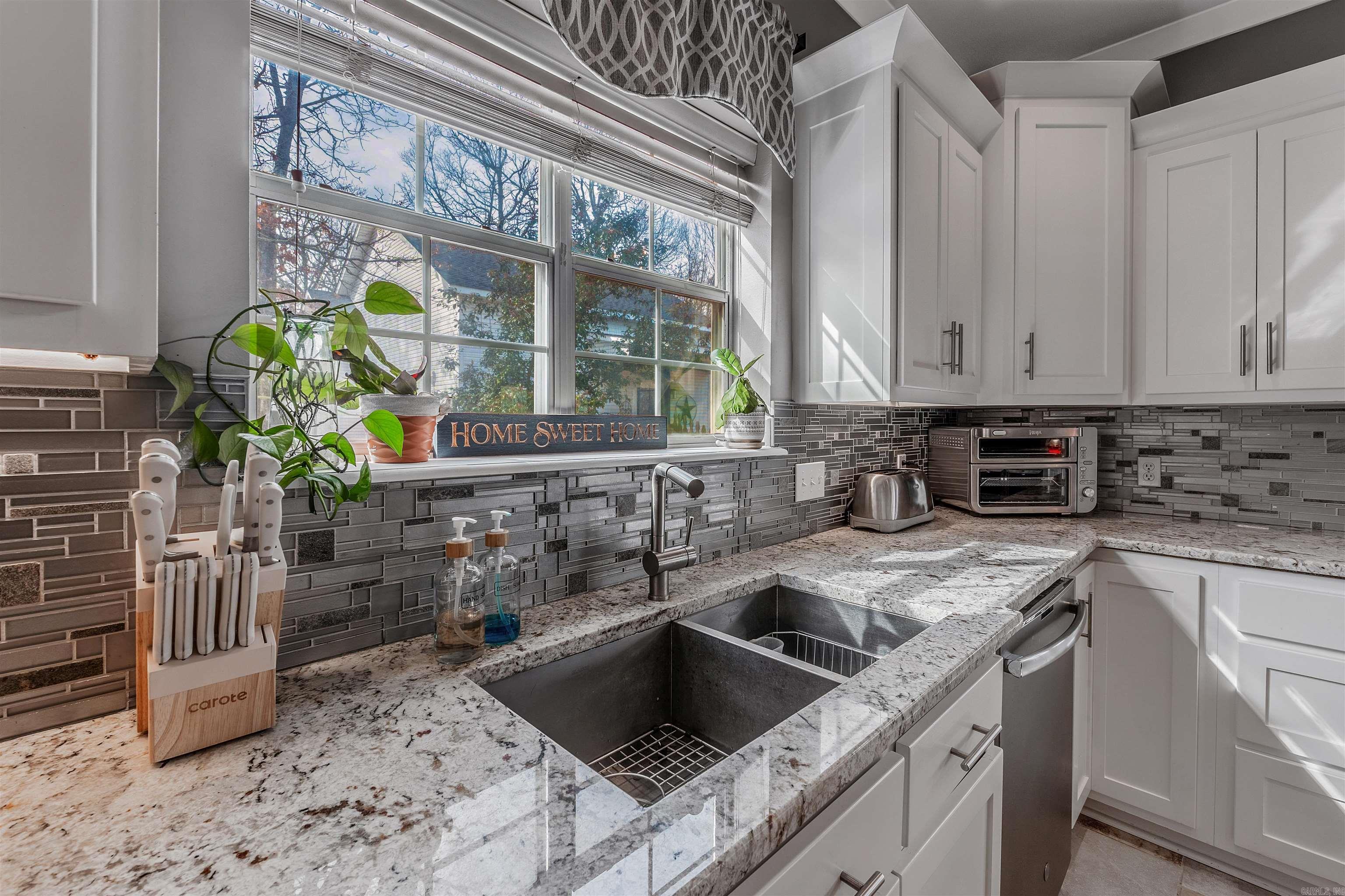 124  Edgewood  Cabot, AR