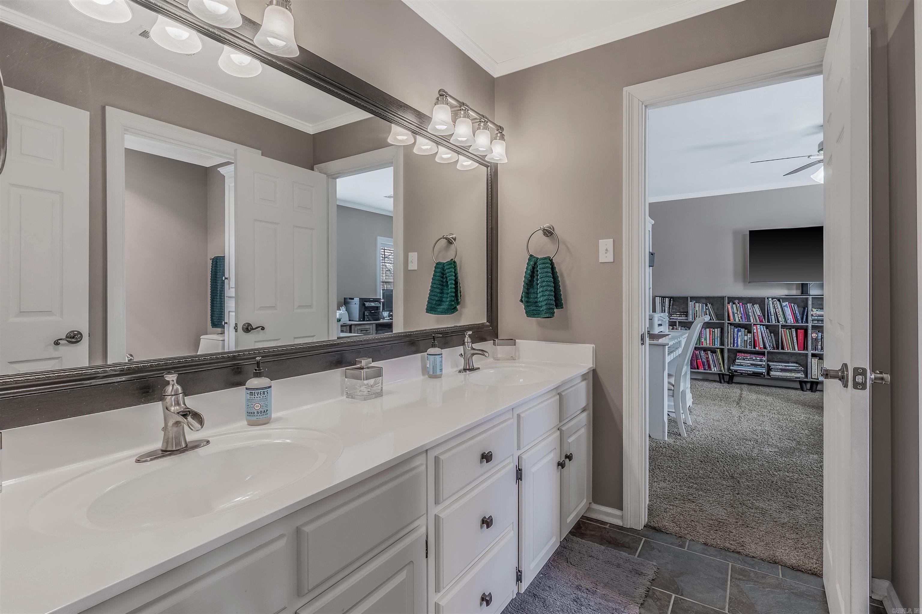 124  Edgewood  Cabot, AR