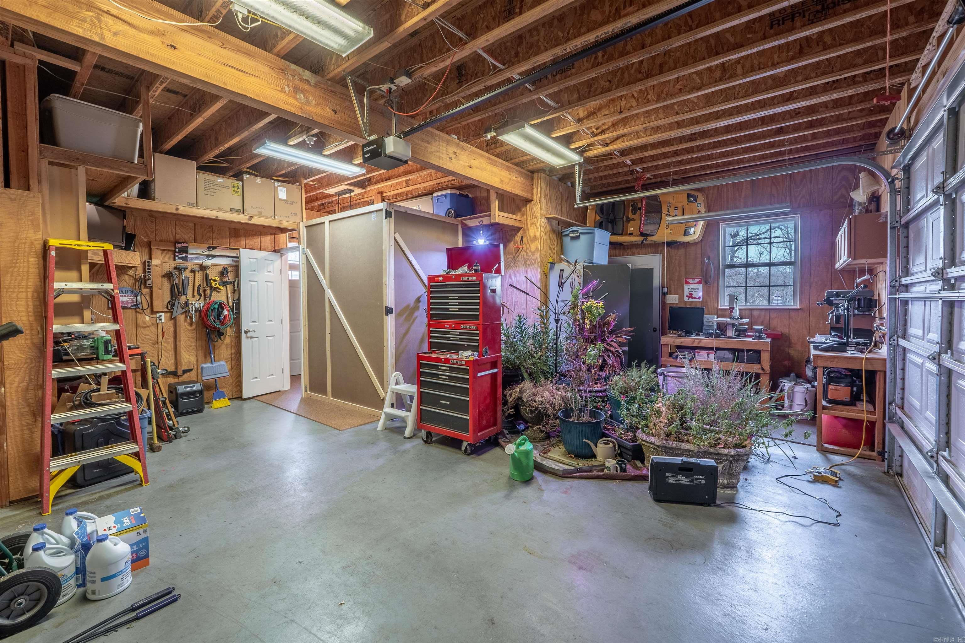 124  Edgewood  Cabot, AR