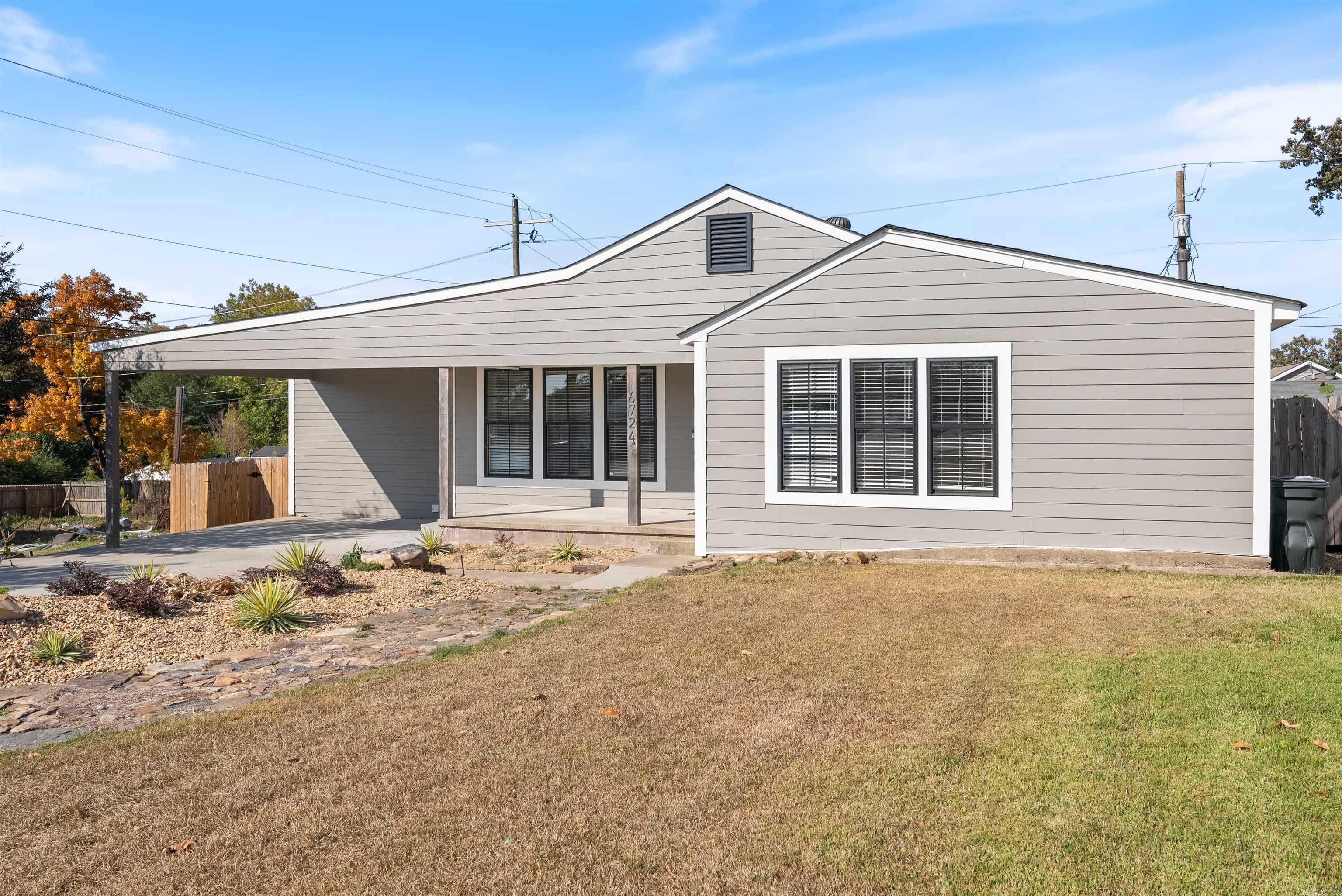 6724  Greenwood Rd.  Cammack Village, AR
