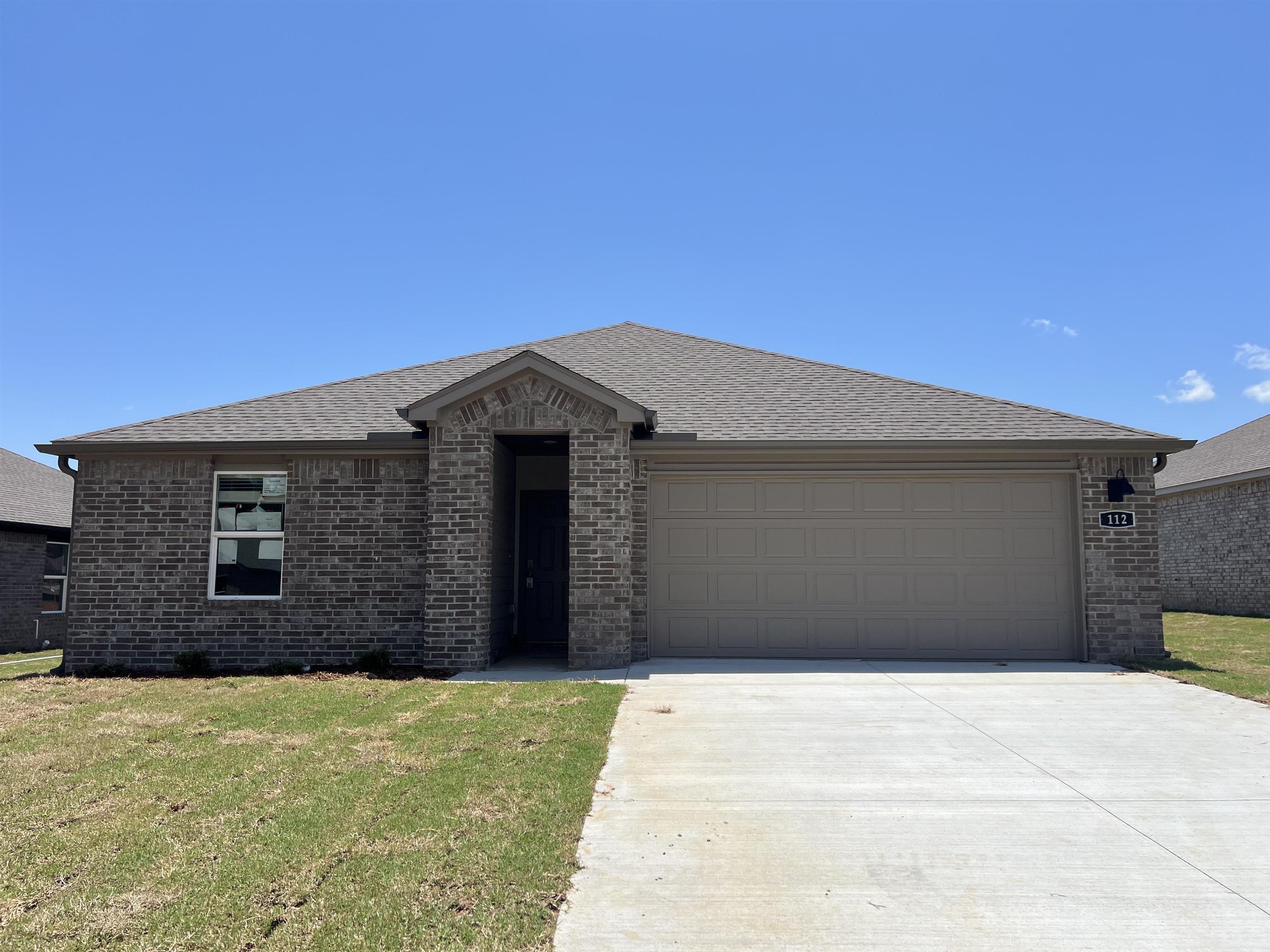 112 E Fredonia Court