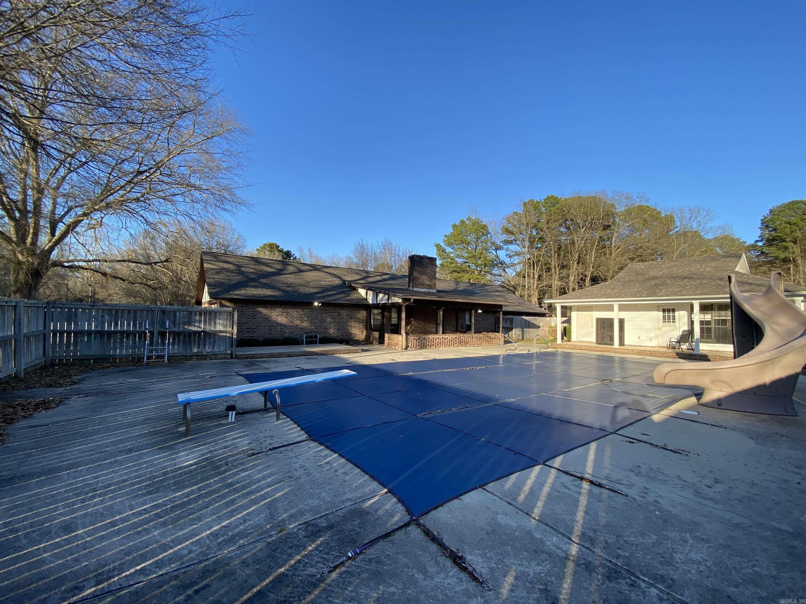 1400  Holly  Nashville, AR