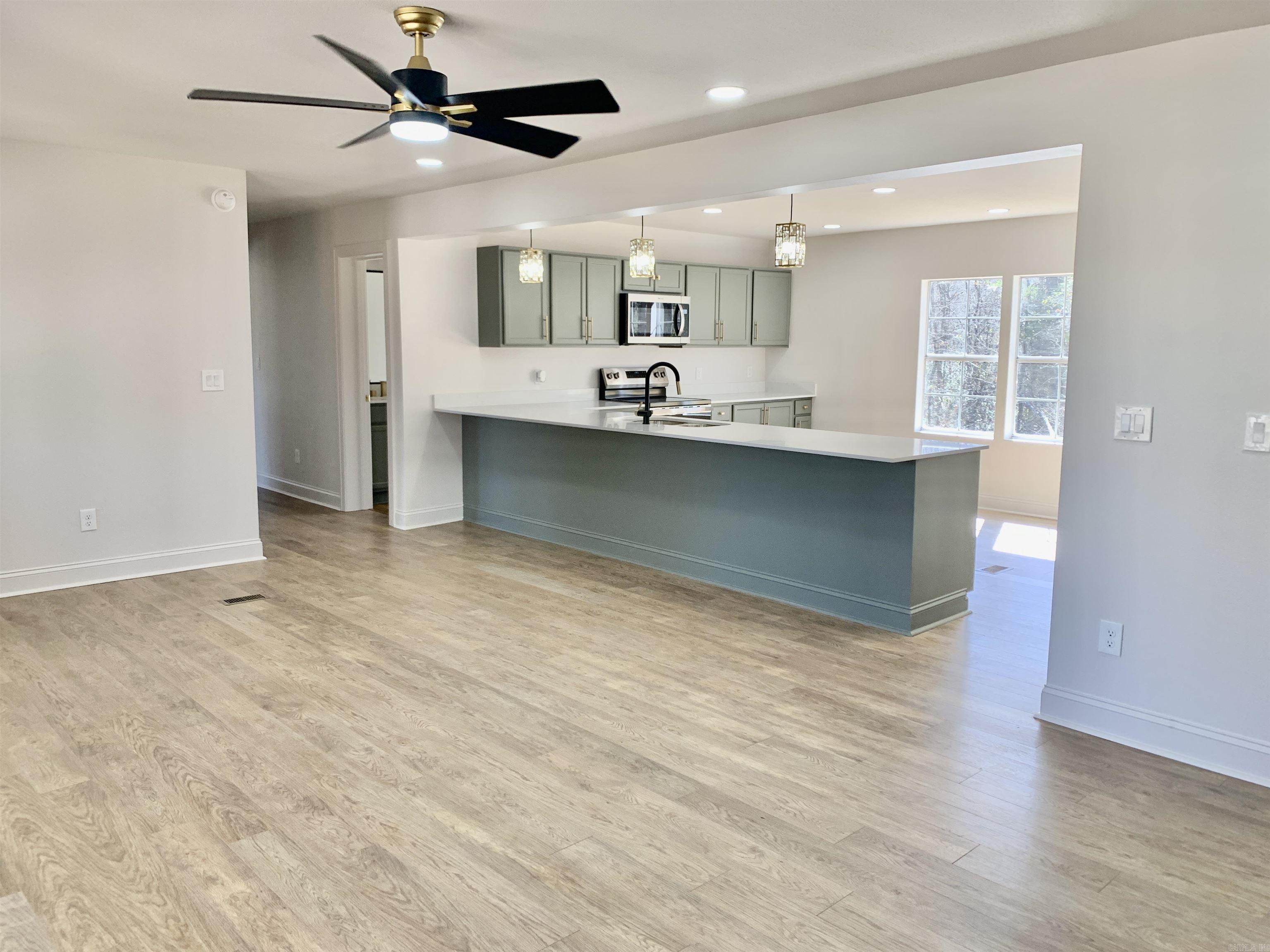5218 S Landmark  Little Rock, AR