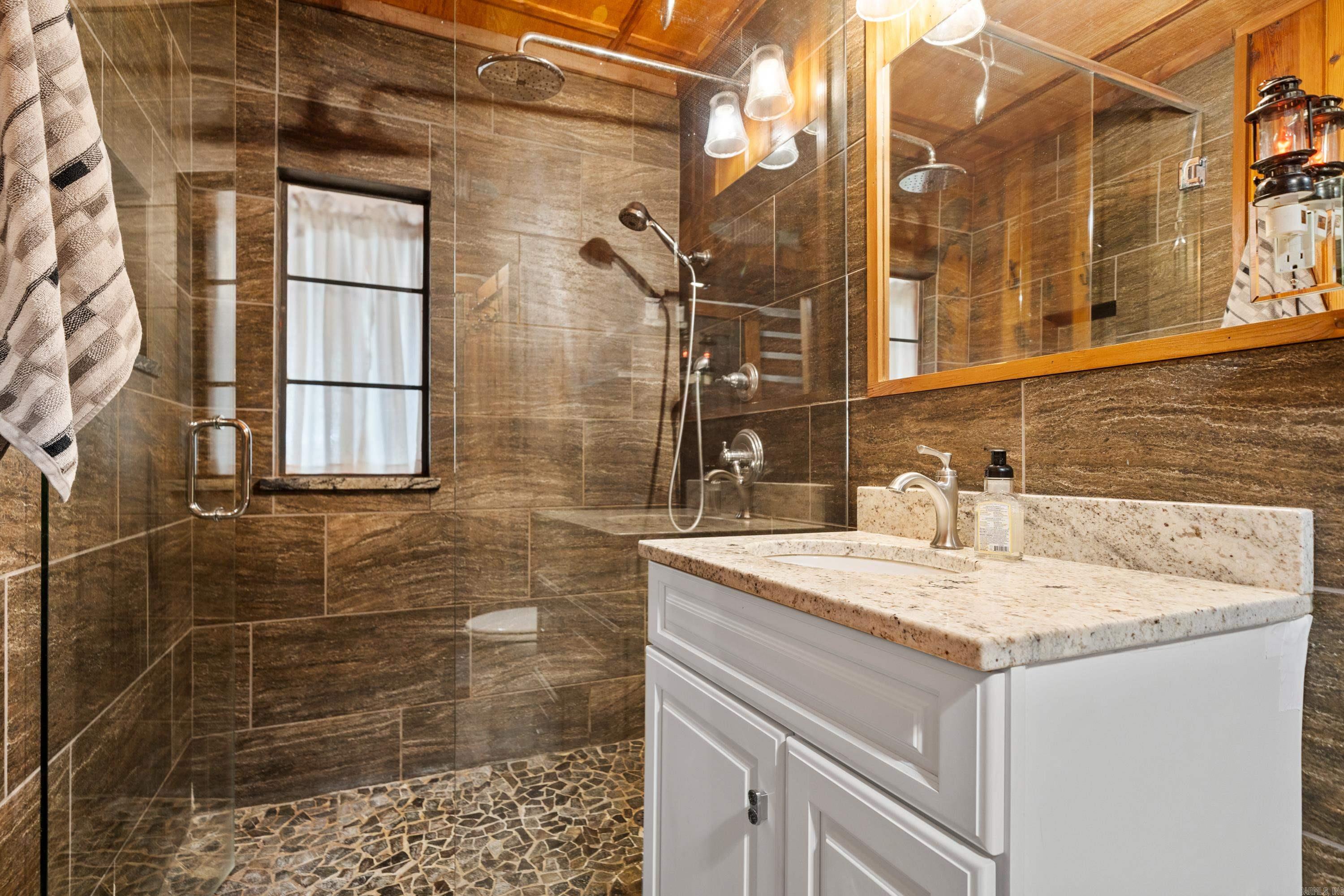 106  True  Royal, AR