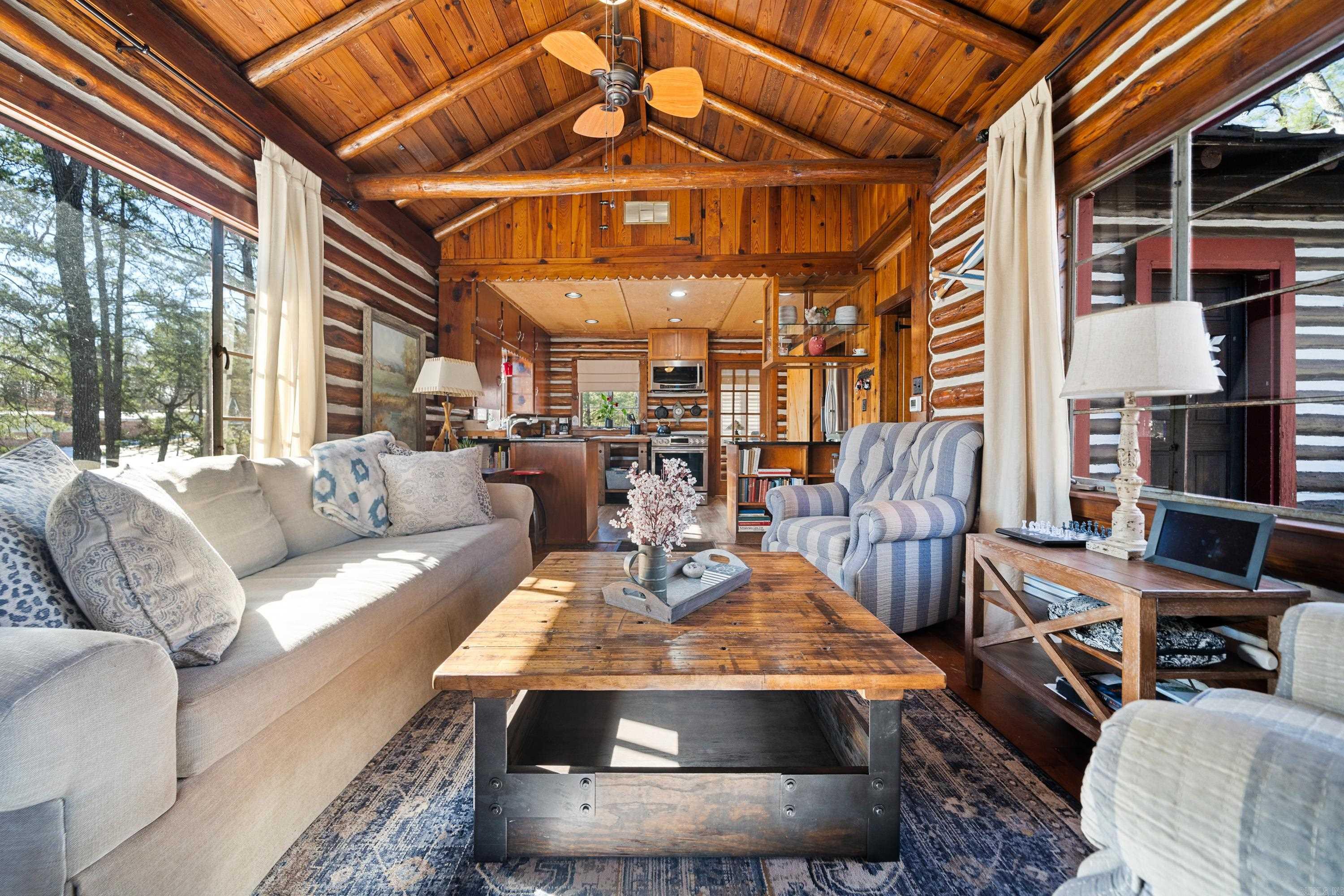 106  True  Royal, AR