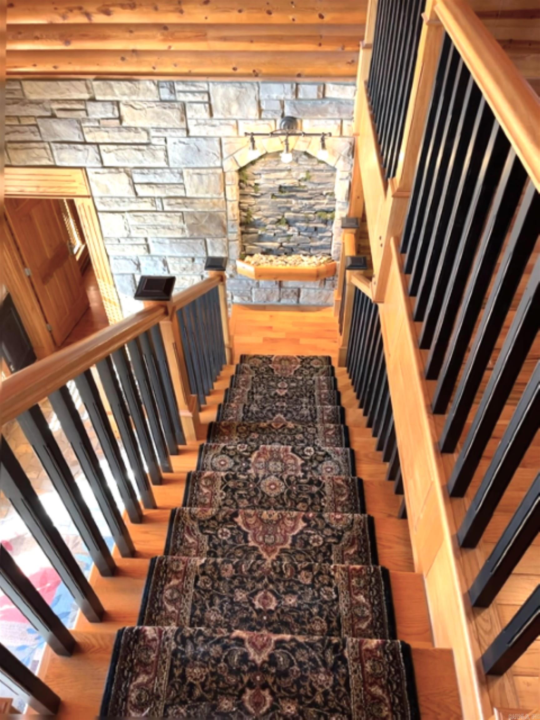 125  Monroe  Mountain View, AR