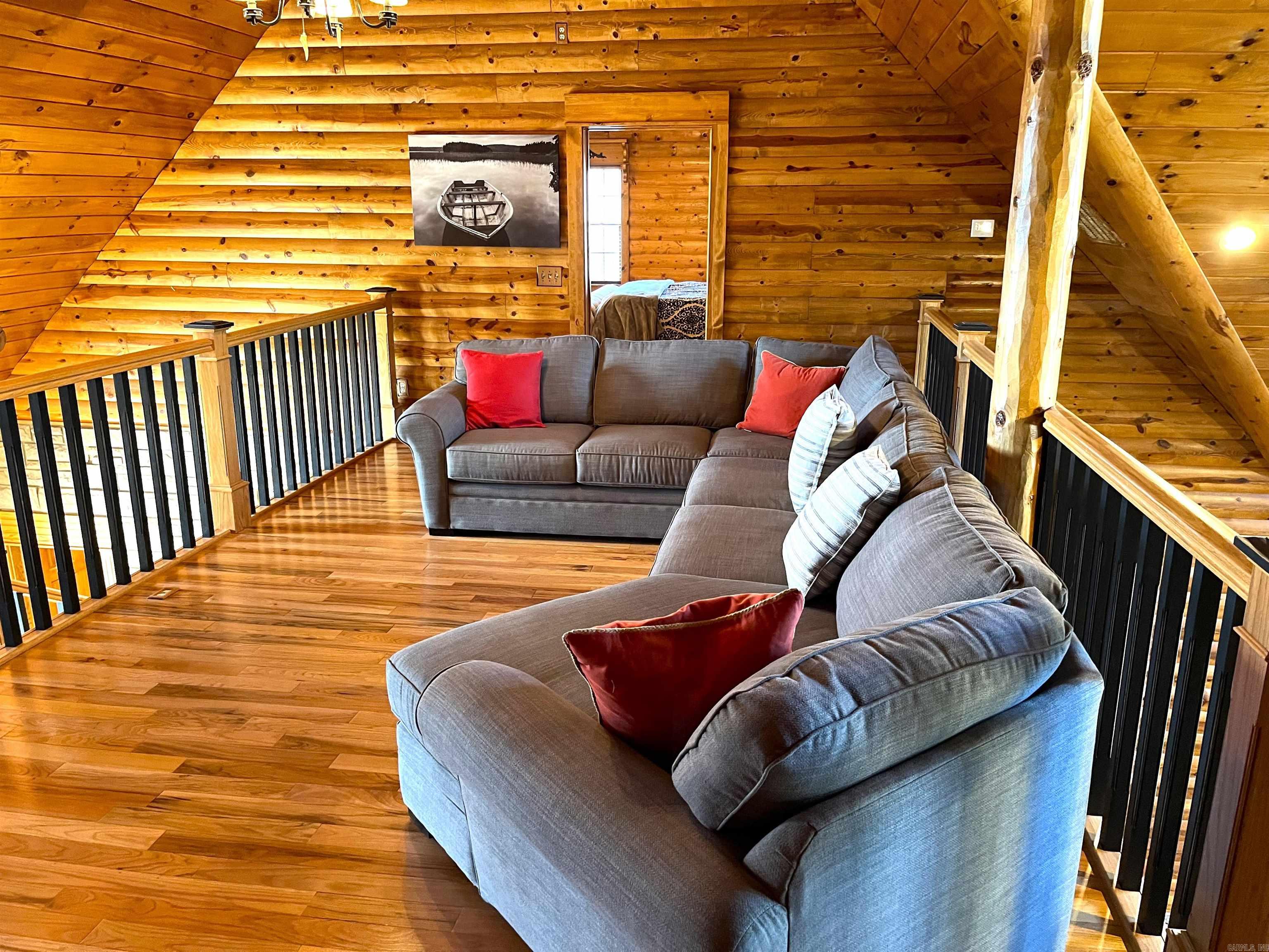 125  Monroe  Mountain View, AR