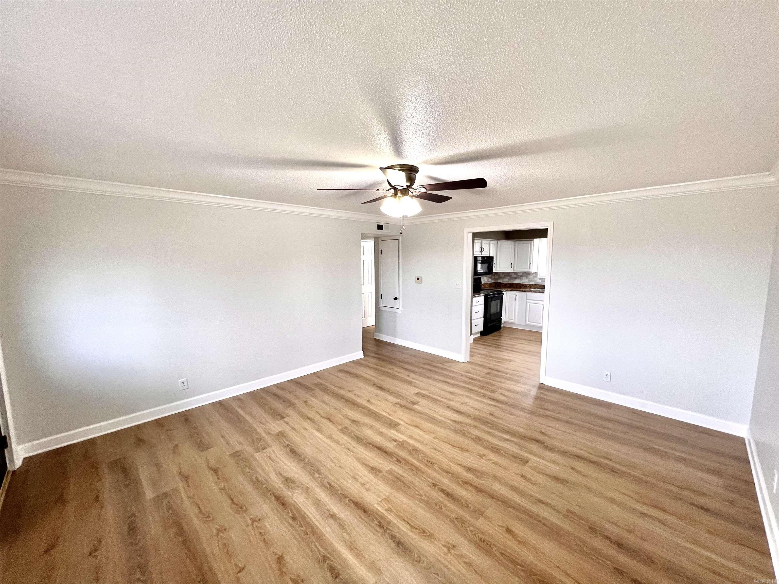 965  Maxine  Piggott, AR