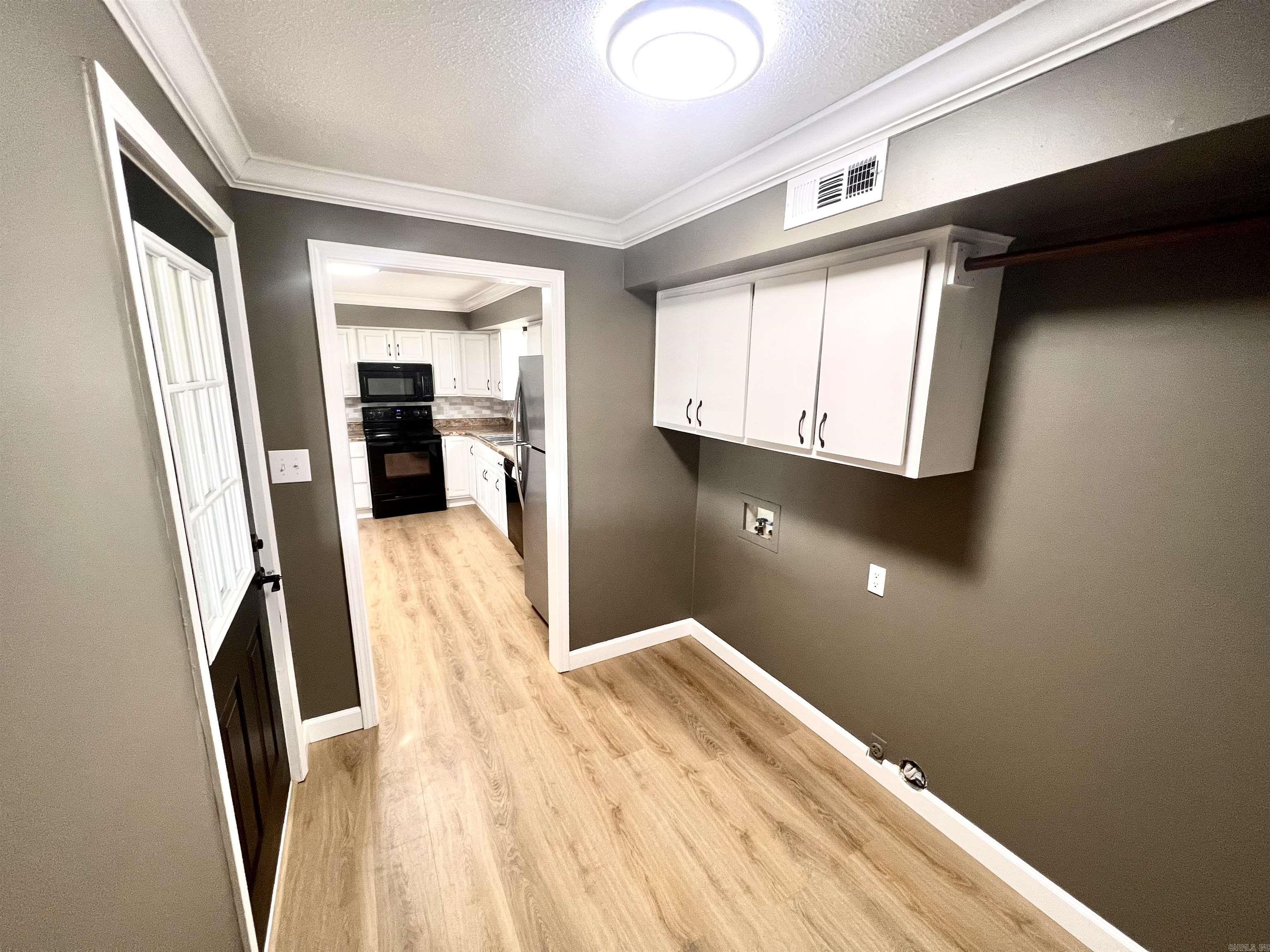 965  Maxine  Piggott, AR