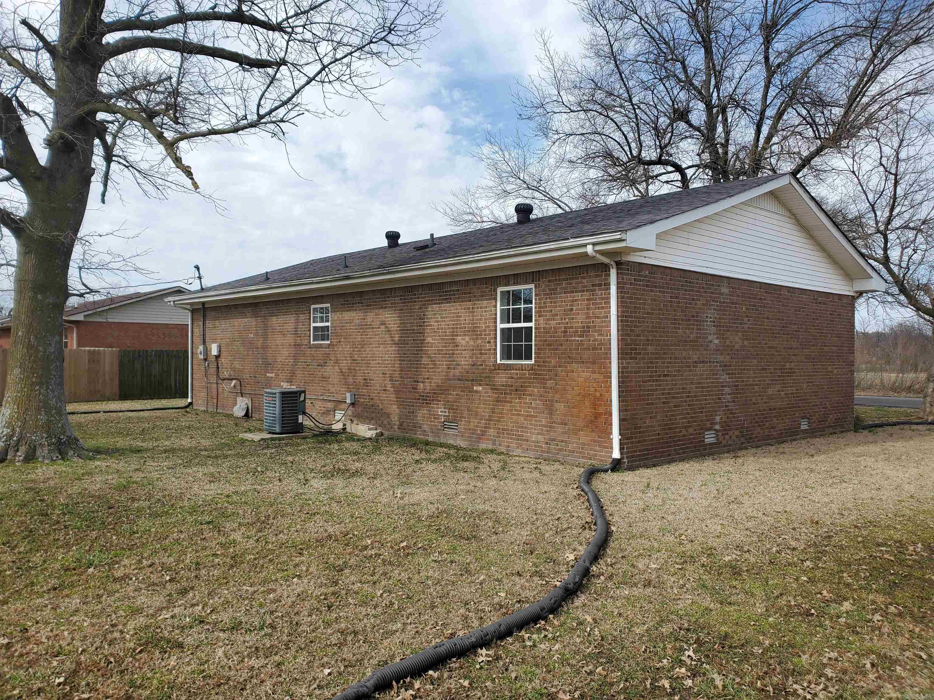 965  Maxine  Piggott, AR