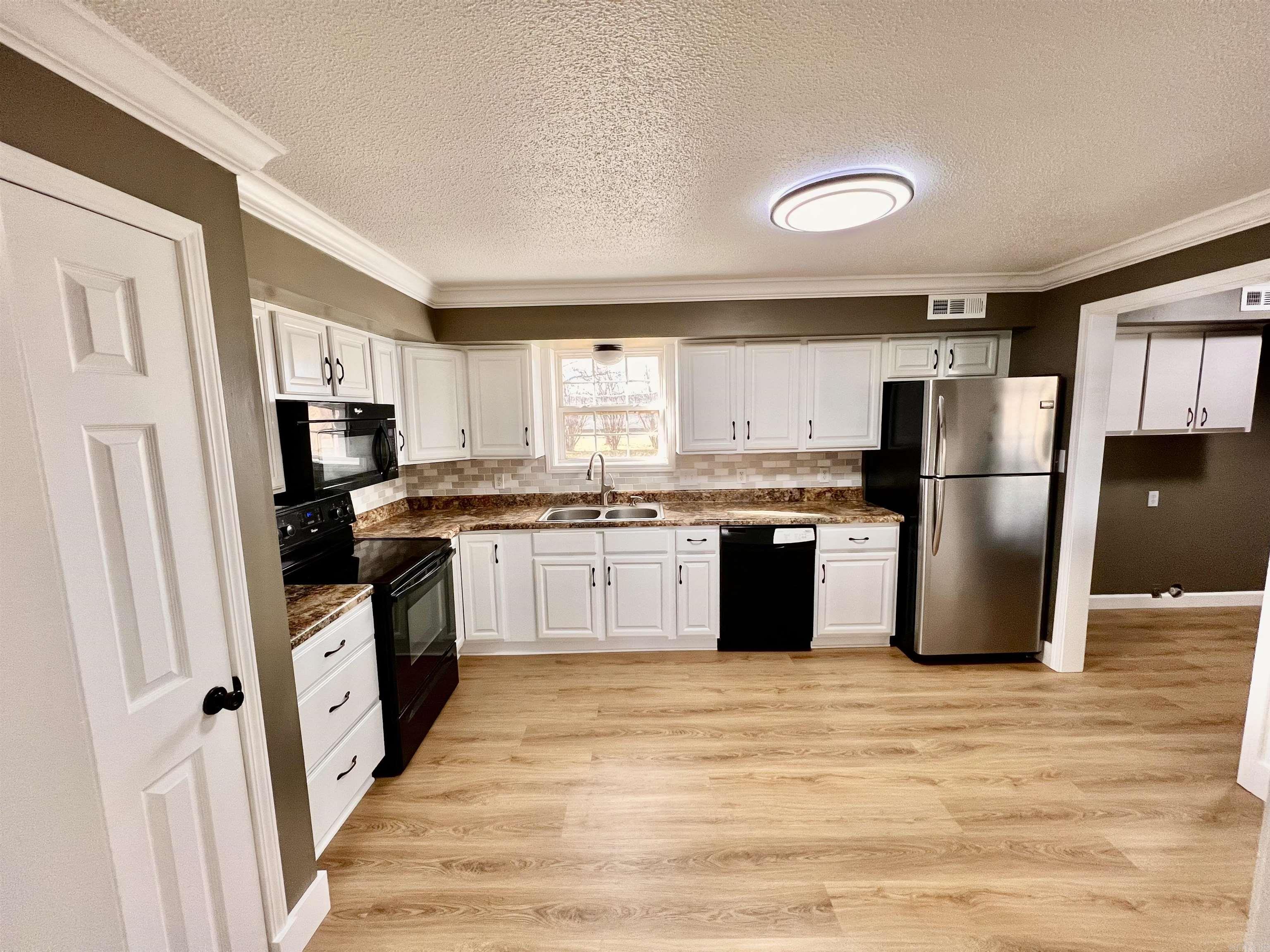 965  Maxine  Piggott, AR