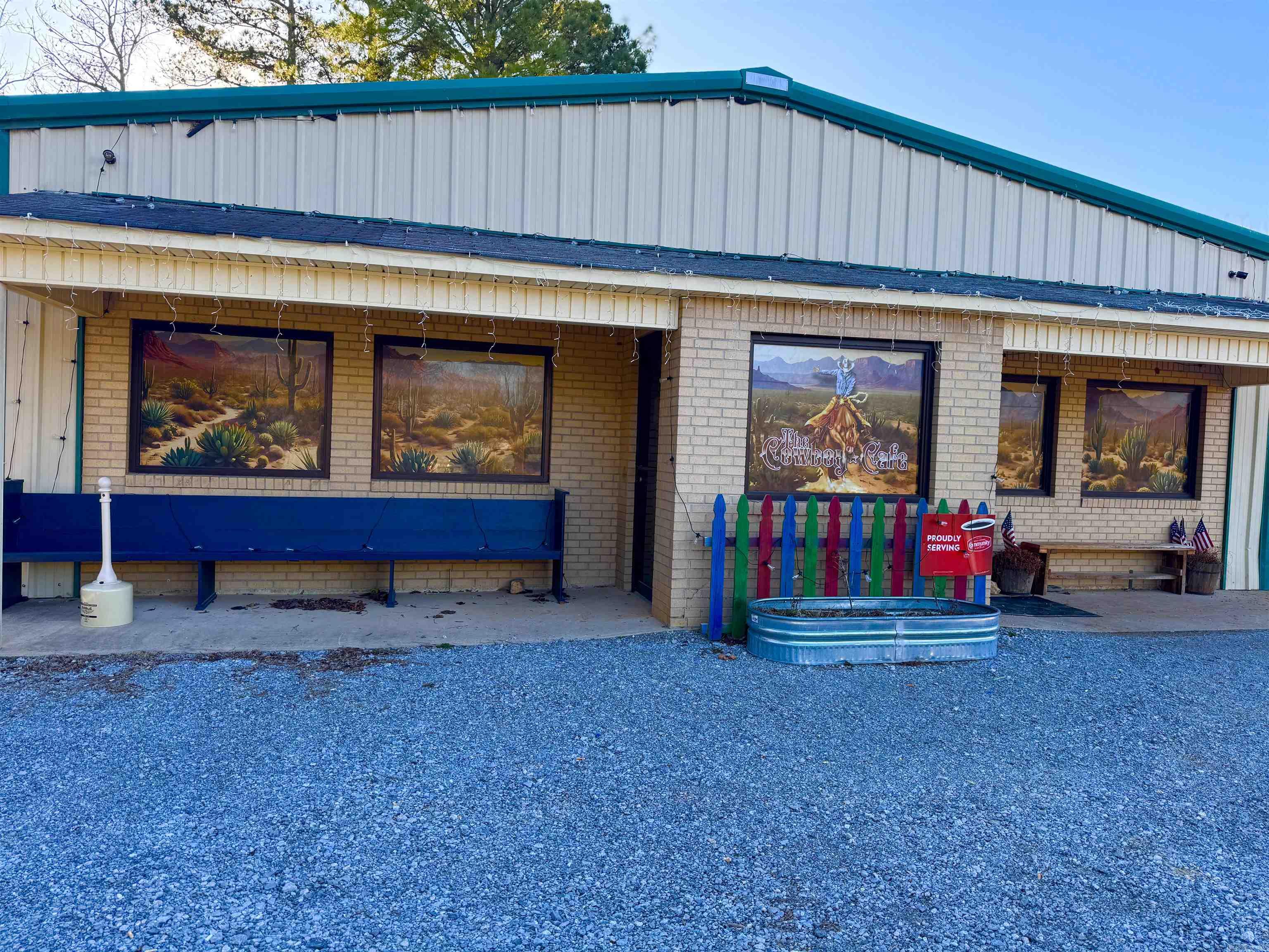 52 S Main  Mount Pleasant, AR