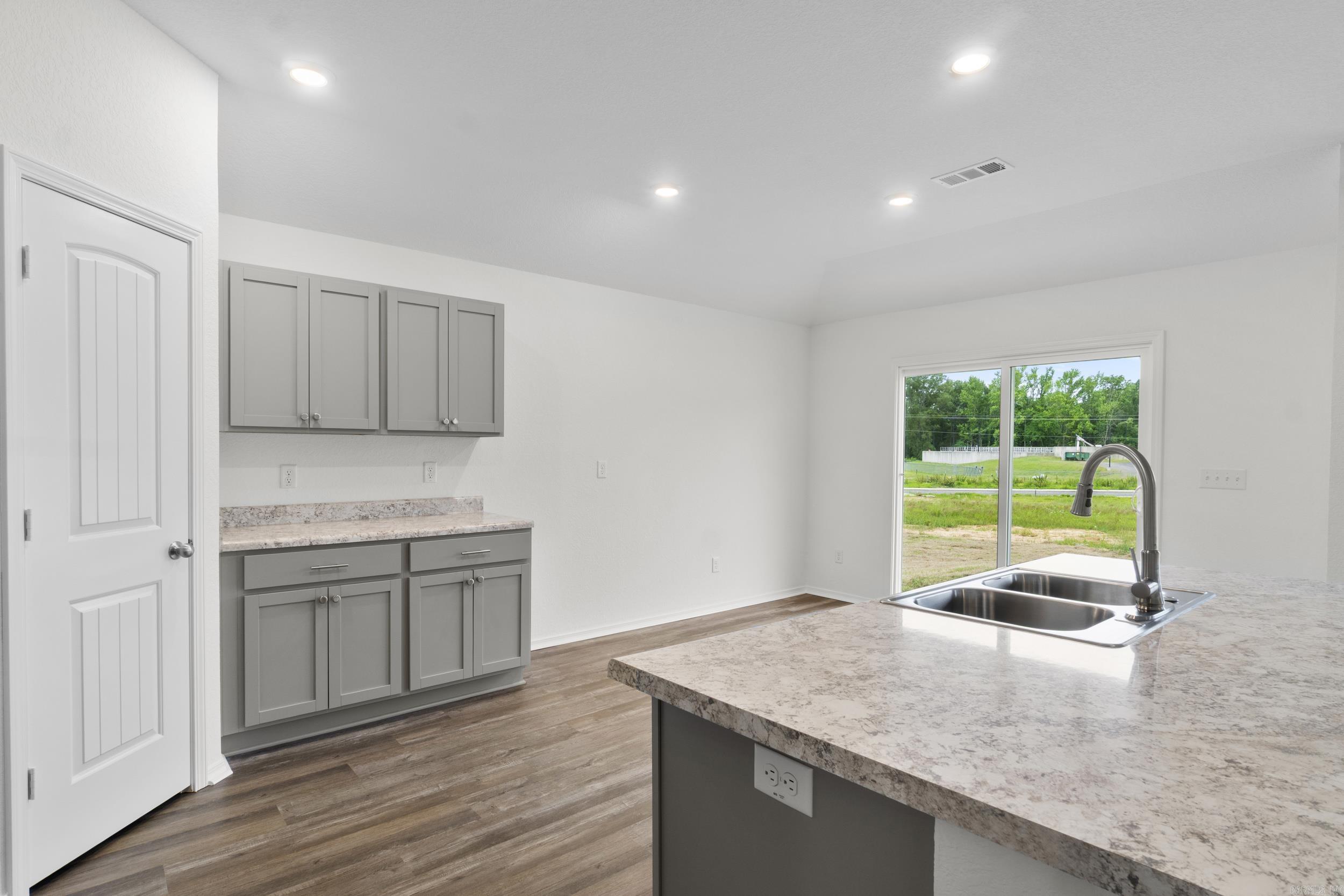 25  Ten Point Lot 8 Block 0 Ward, AR
