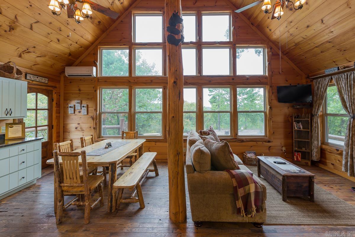 383  Massey Lane  Mena, AR