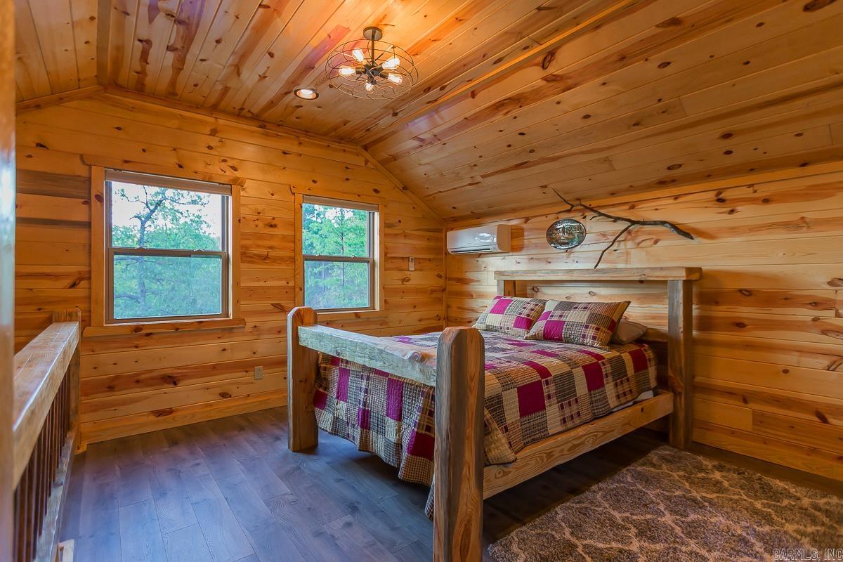 383  Massey Lane  Mena, AR