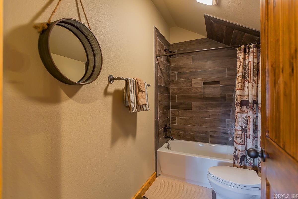 383B  Massey Lane  Mena, AR