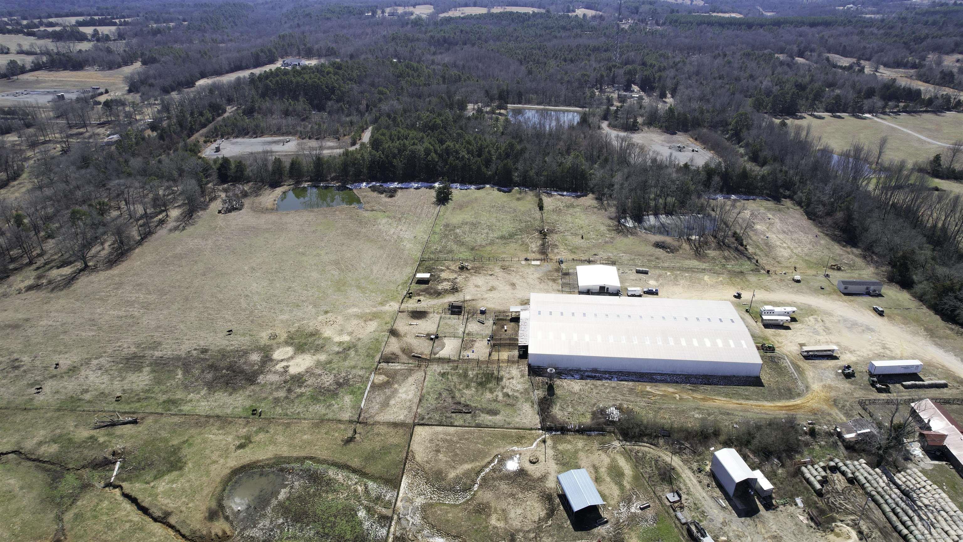 99  Stacks Drive  Damascus, AR
