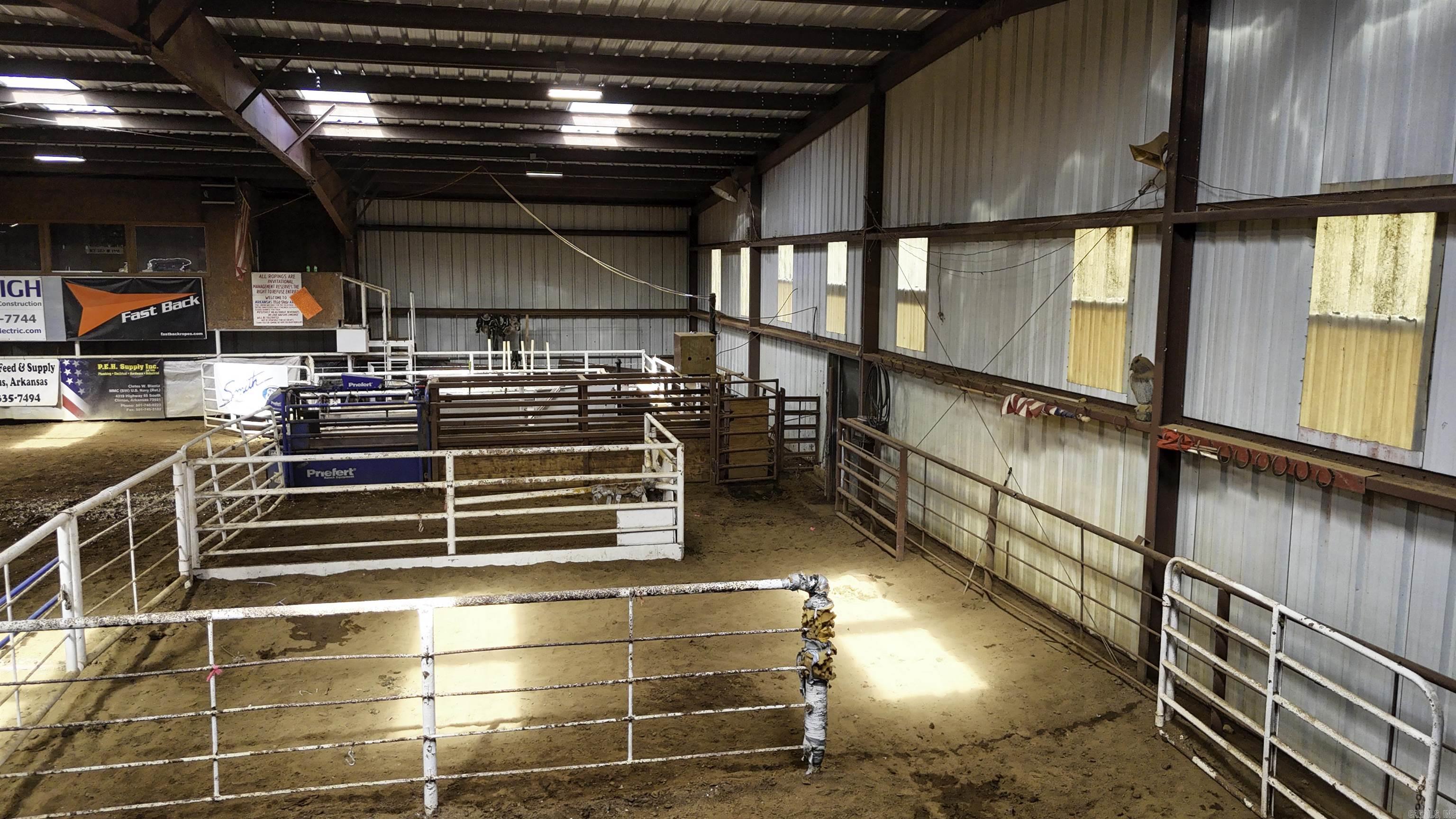 99  Stacks Drive  Damascus, AR