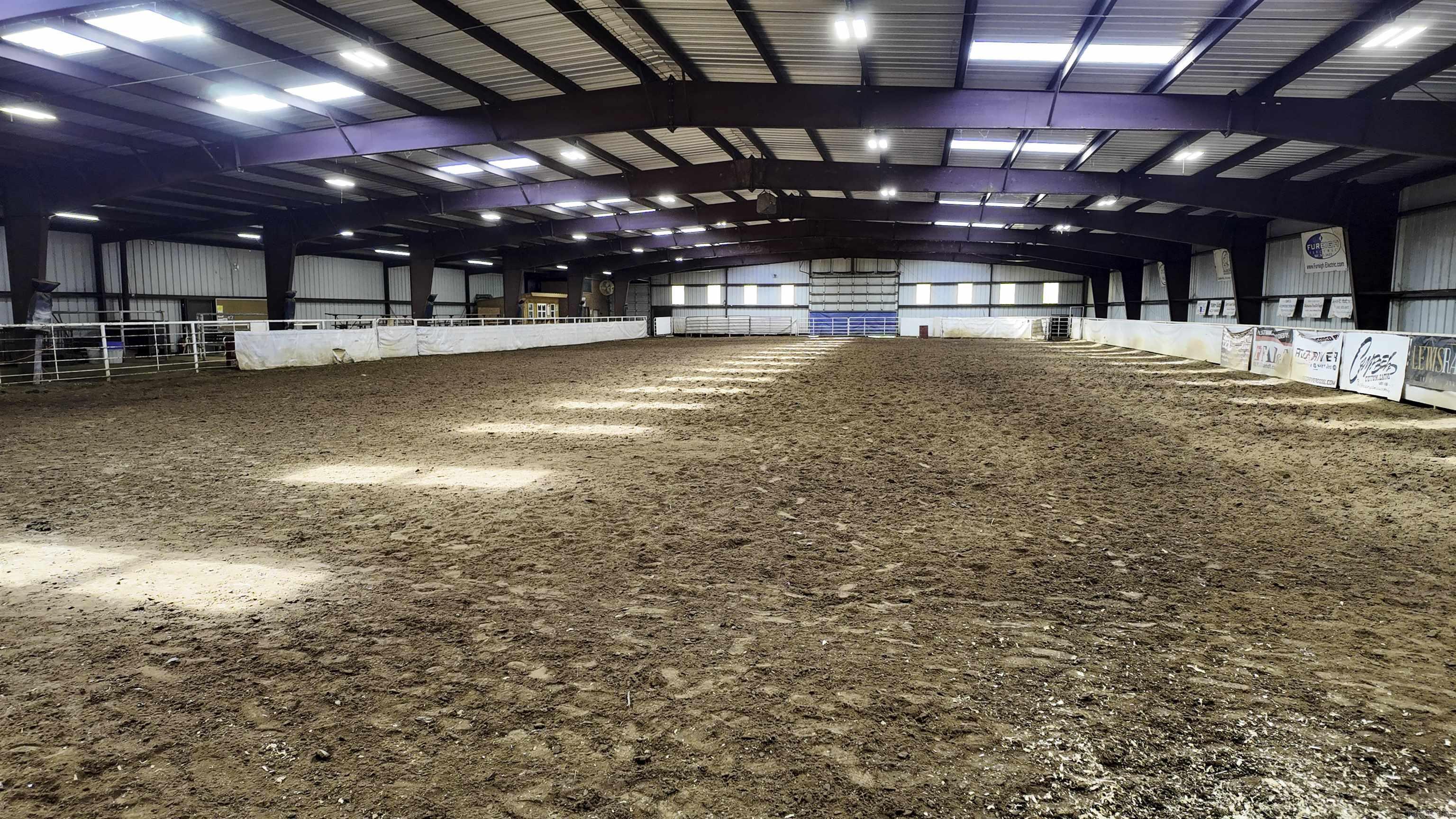 99  Stacks Drive  Damascus, AR