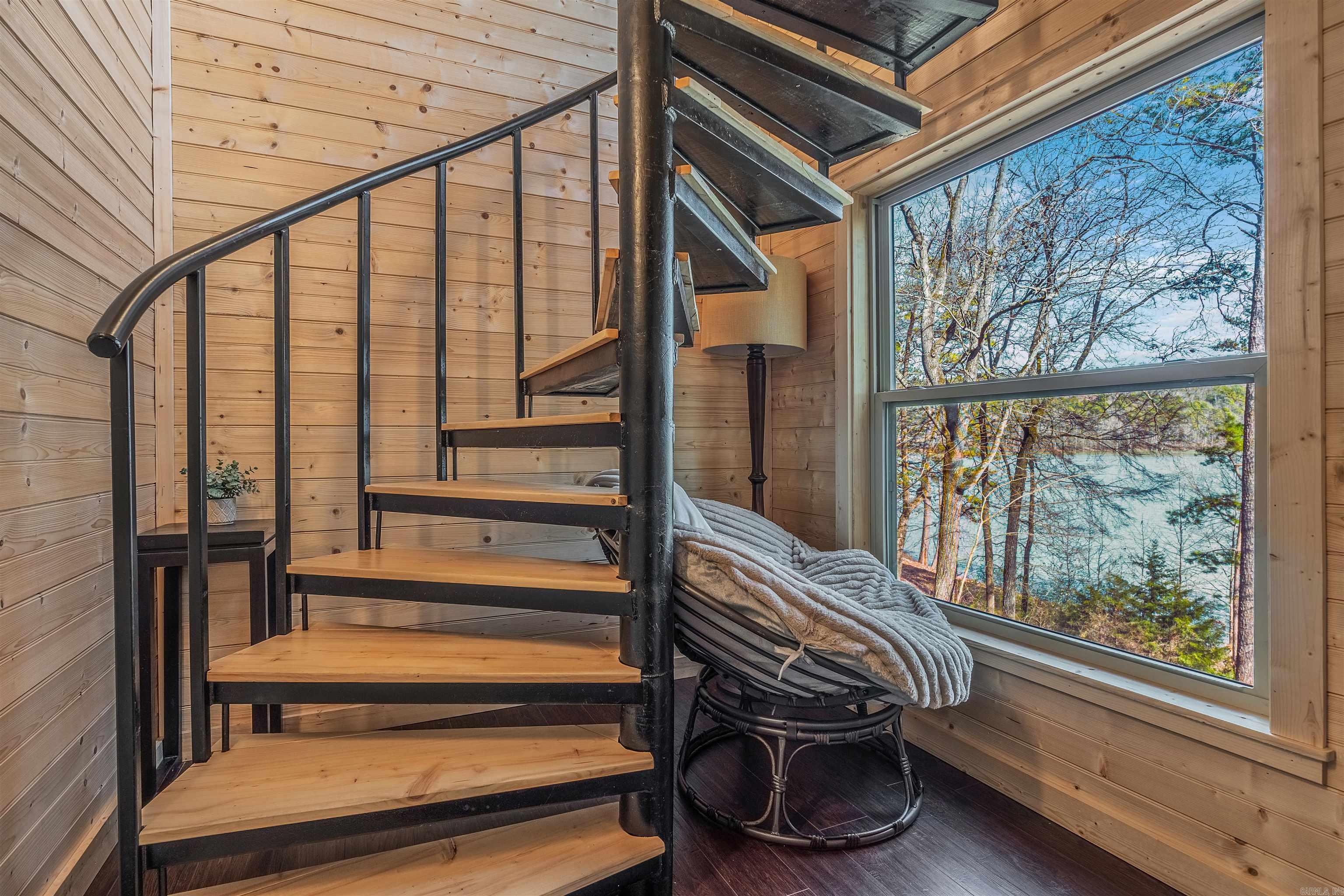 114  Sills Cove  Shirley, AR