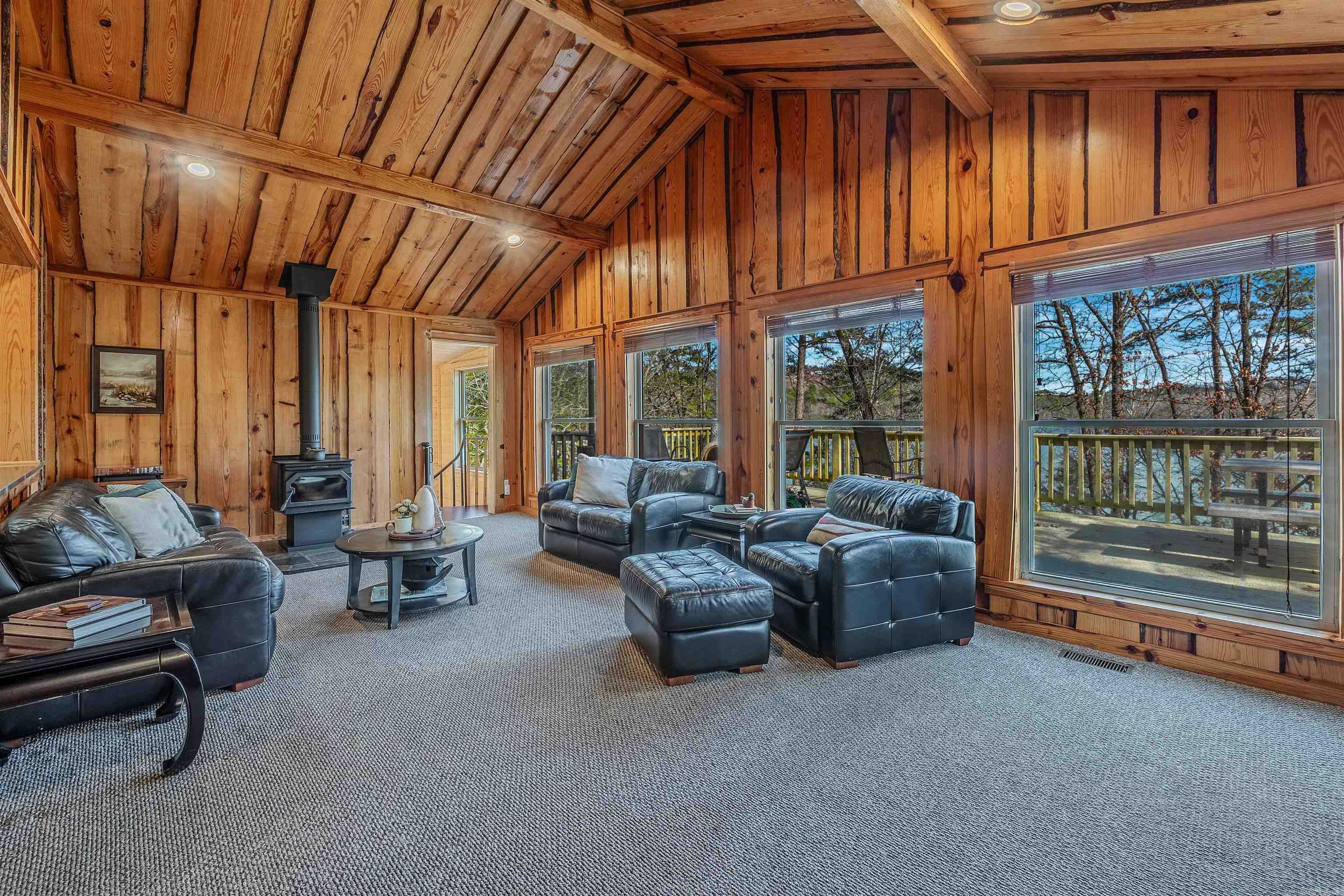 114  Sills Cove  Shirley, AR