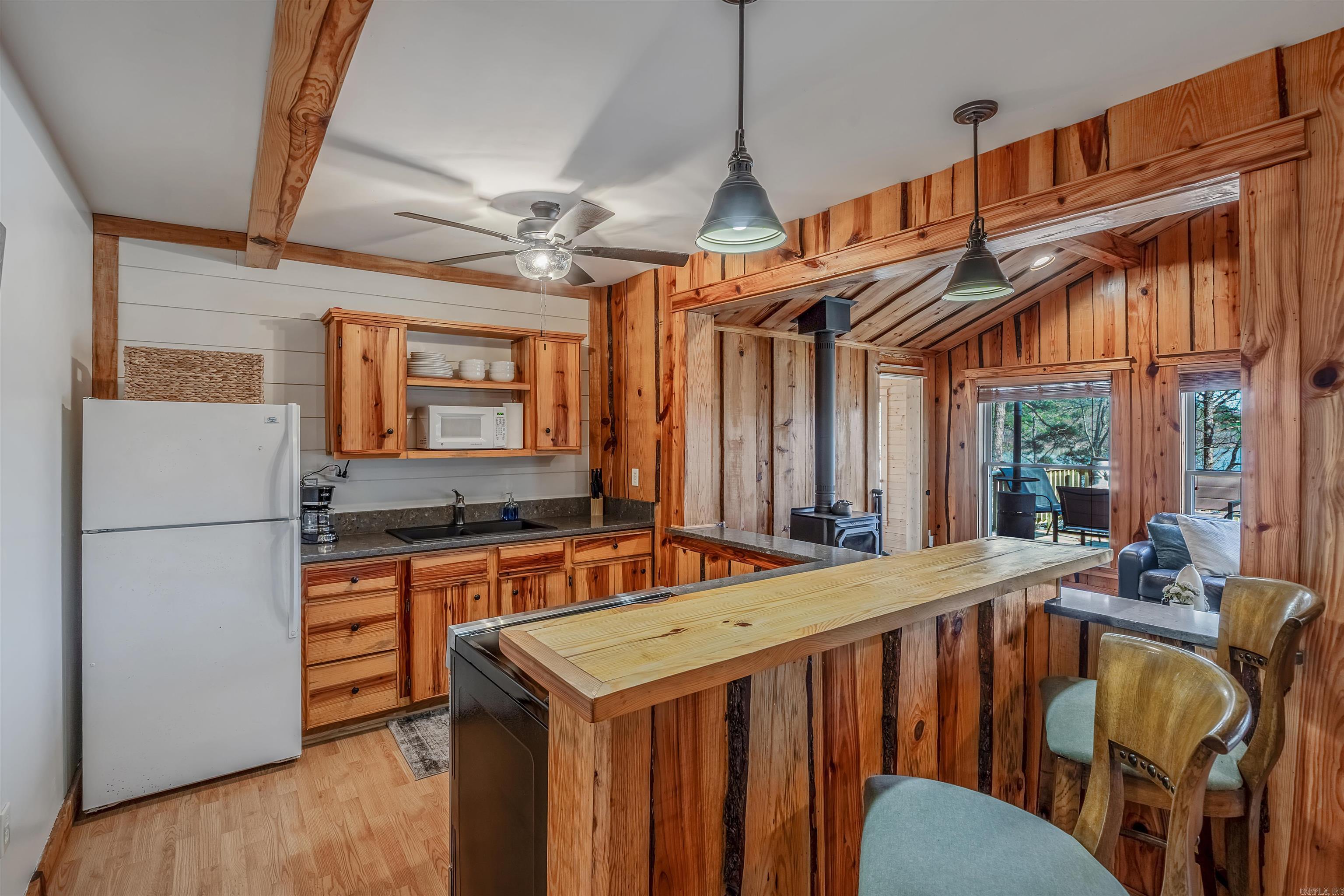 114  Sills Cove  Shirley, AR