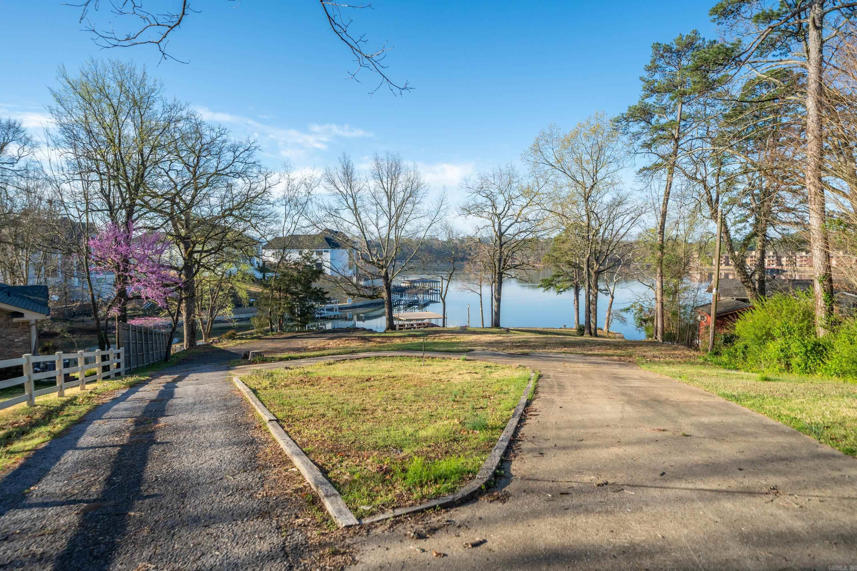 211  Halteria  Hot Springs, AR