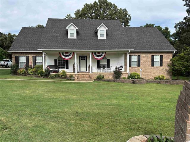 104 E Courtney  Searcy, AR